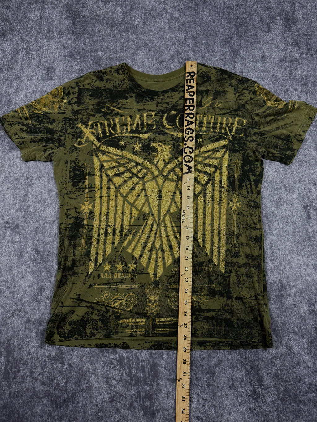 2000s xtreme couture shirt (L)
