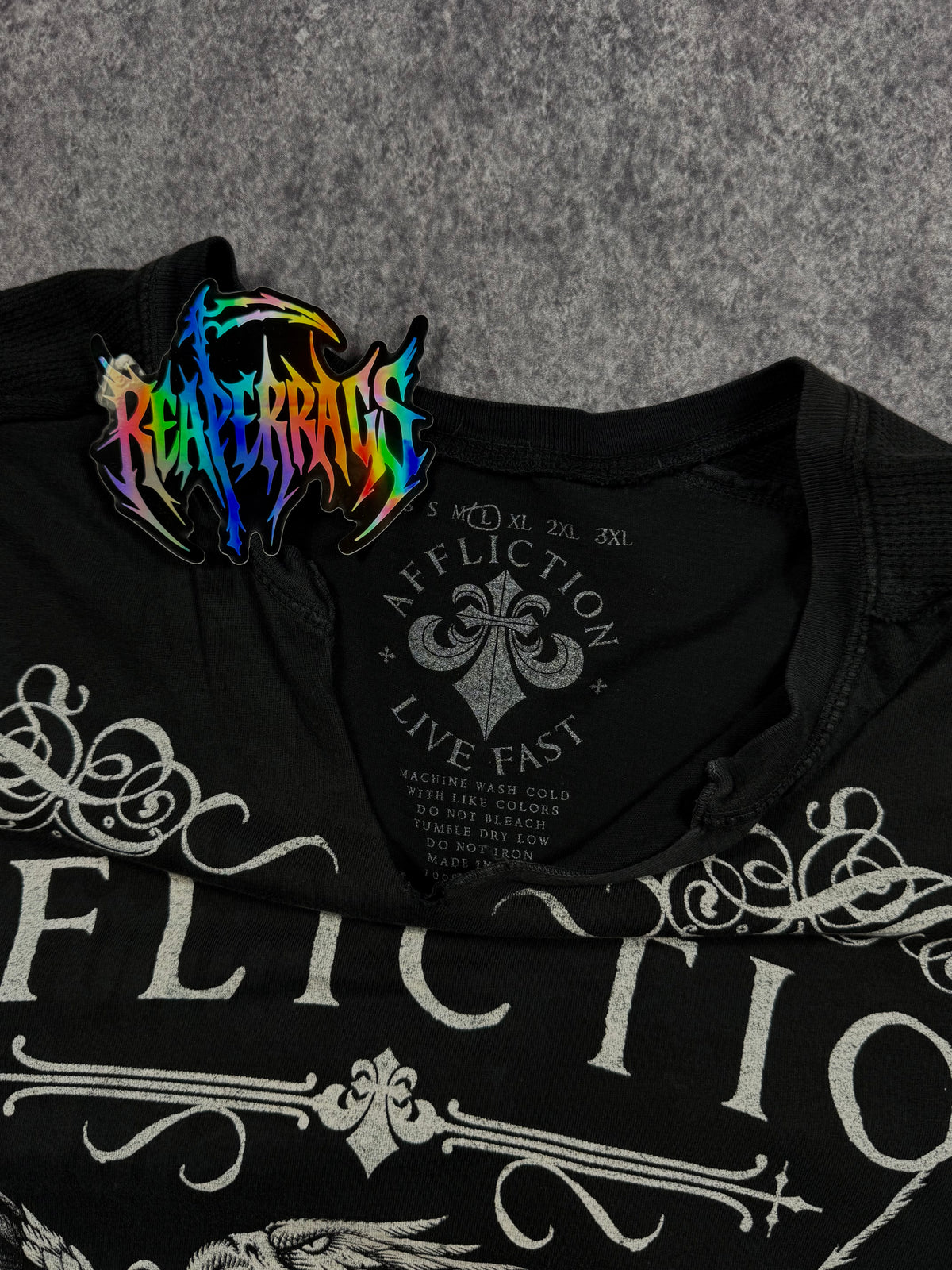(rare) 2000s affliction x george’s st pierre shirt (L)