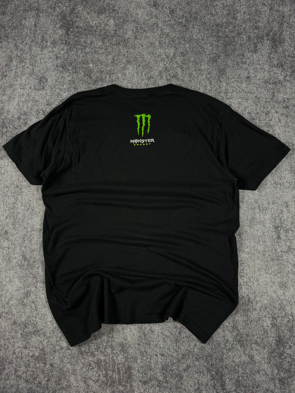 (rare) 2000s monster energy shirt (M)