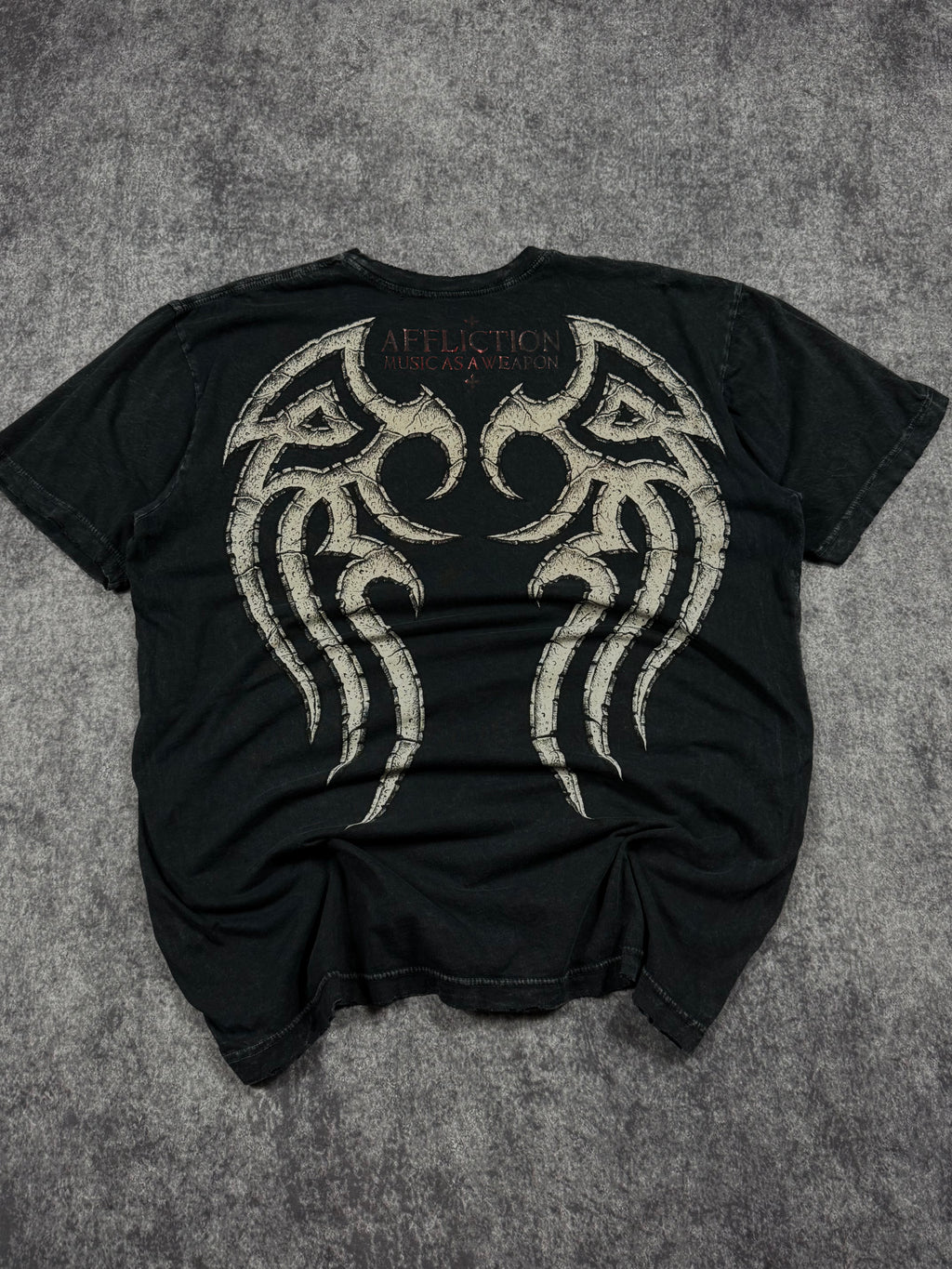 (rare) 2000s affliction chrome shirt (XL)
