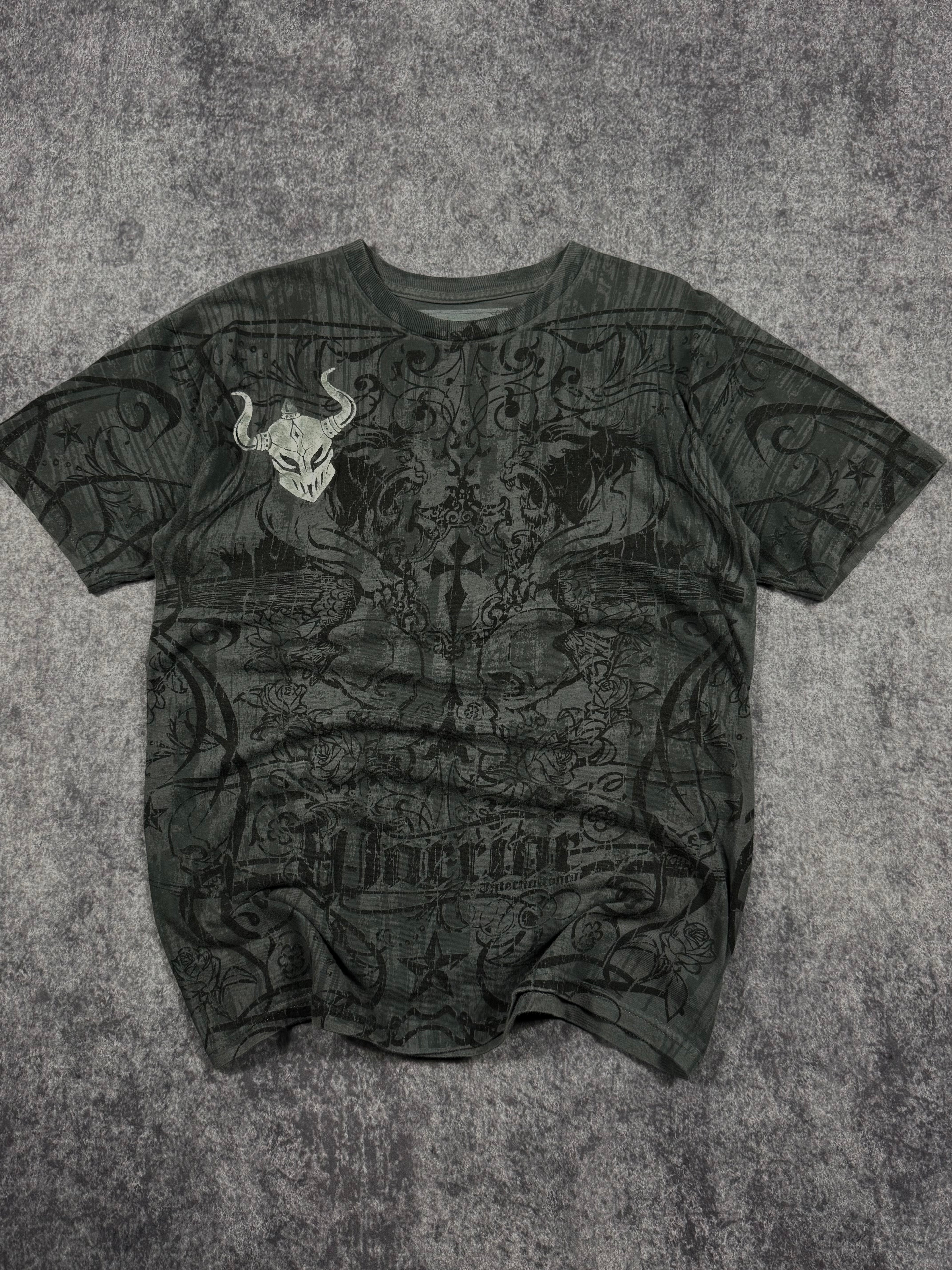 (rare) 2000s warrior shirt (M)