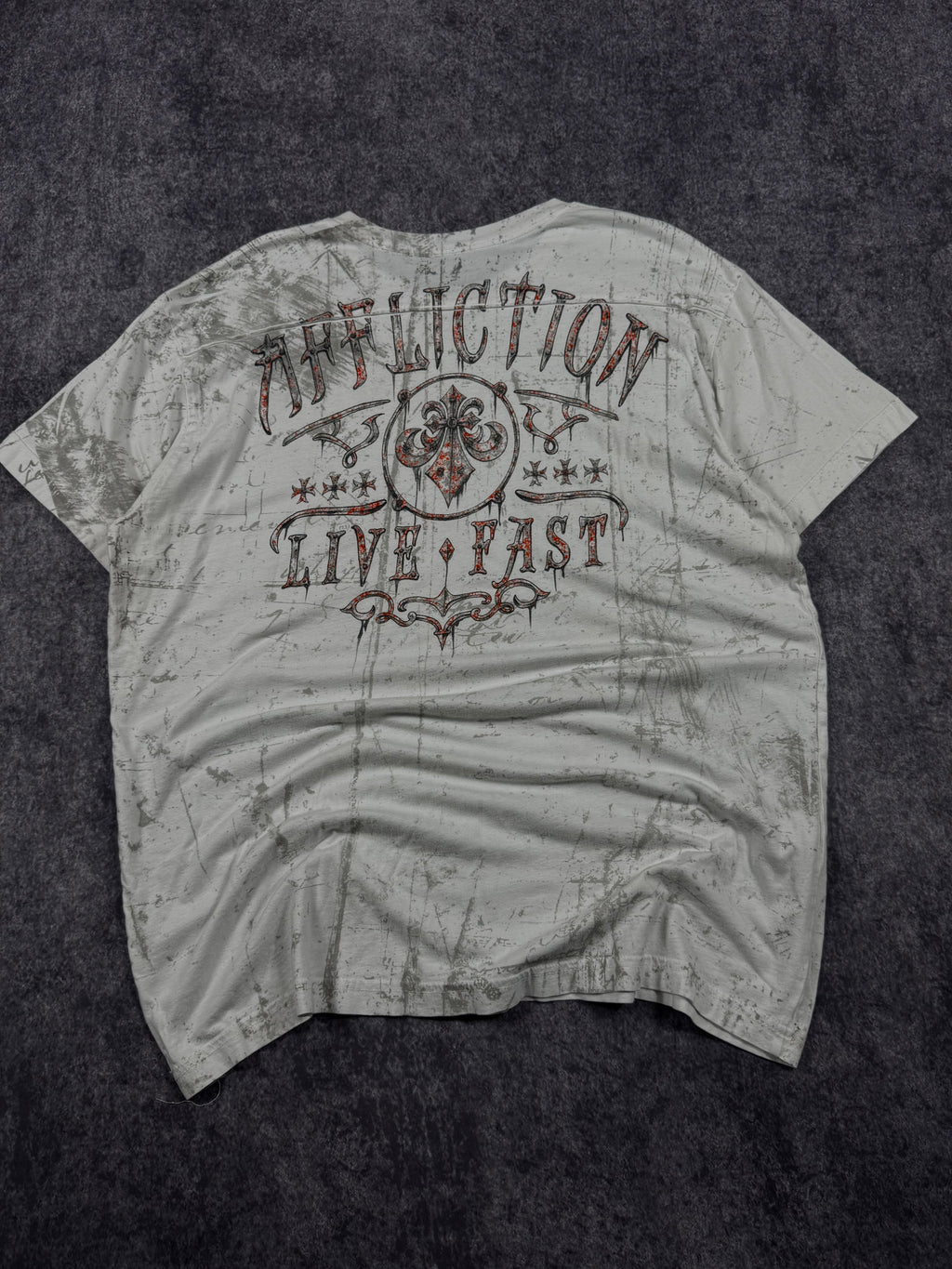 (rare) 2000s affliction shirt (XL)