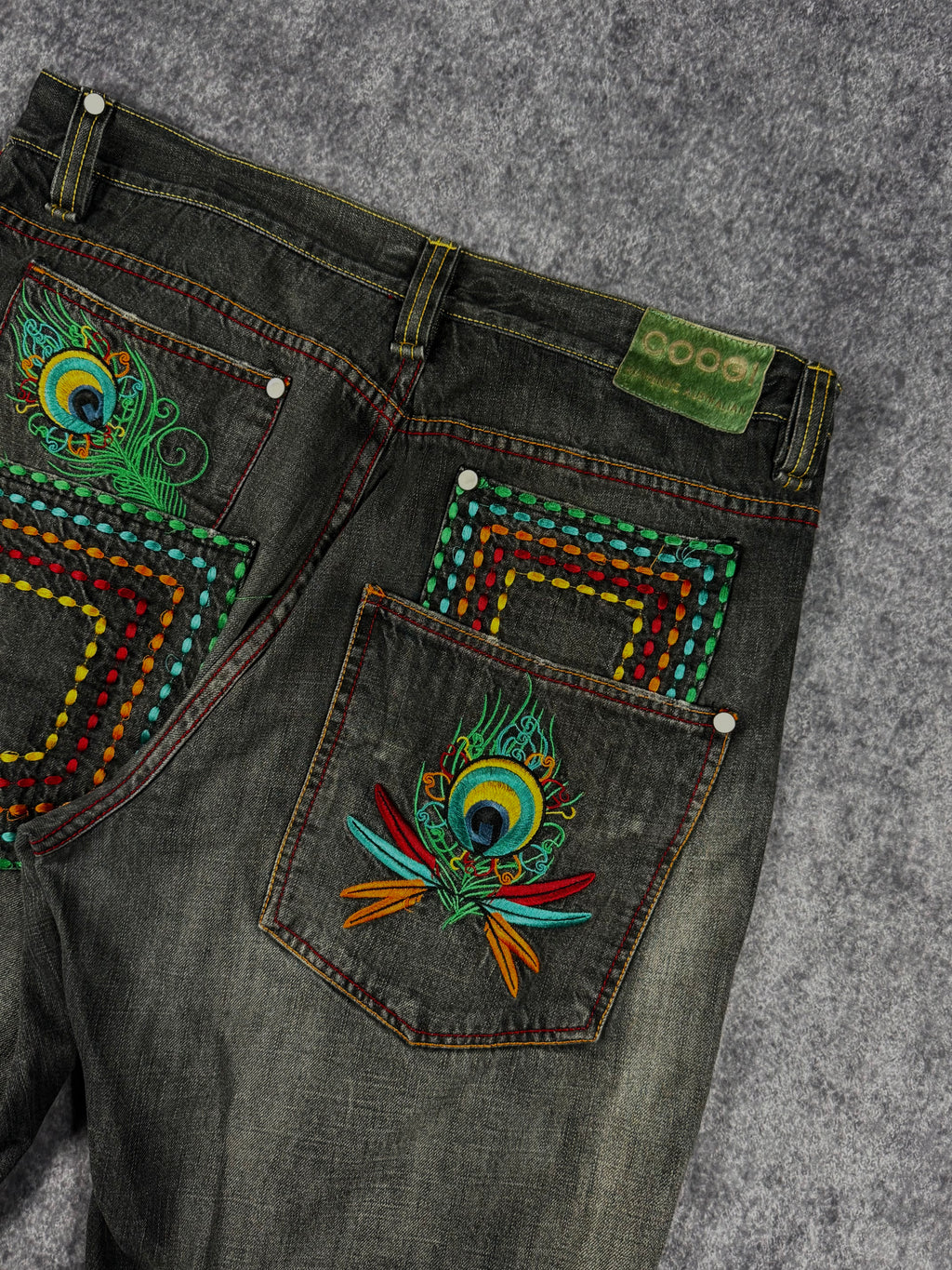 (rare) 2000s coogi jorts (38)