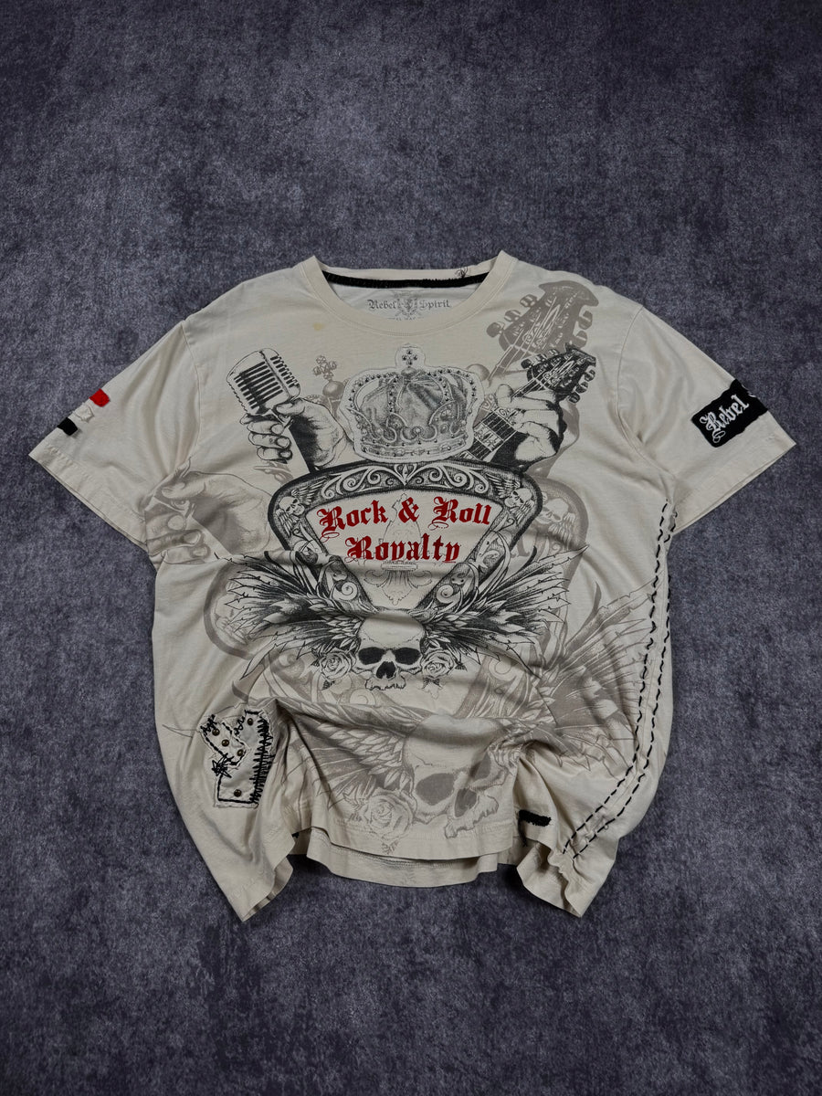 2000s rebel spirit rhinestone shirt (L)