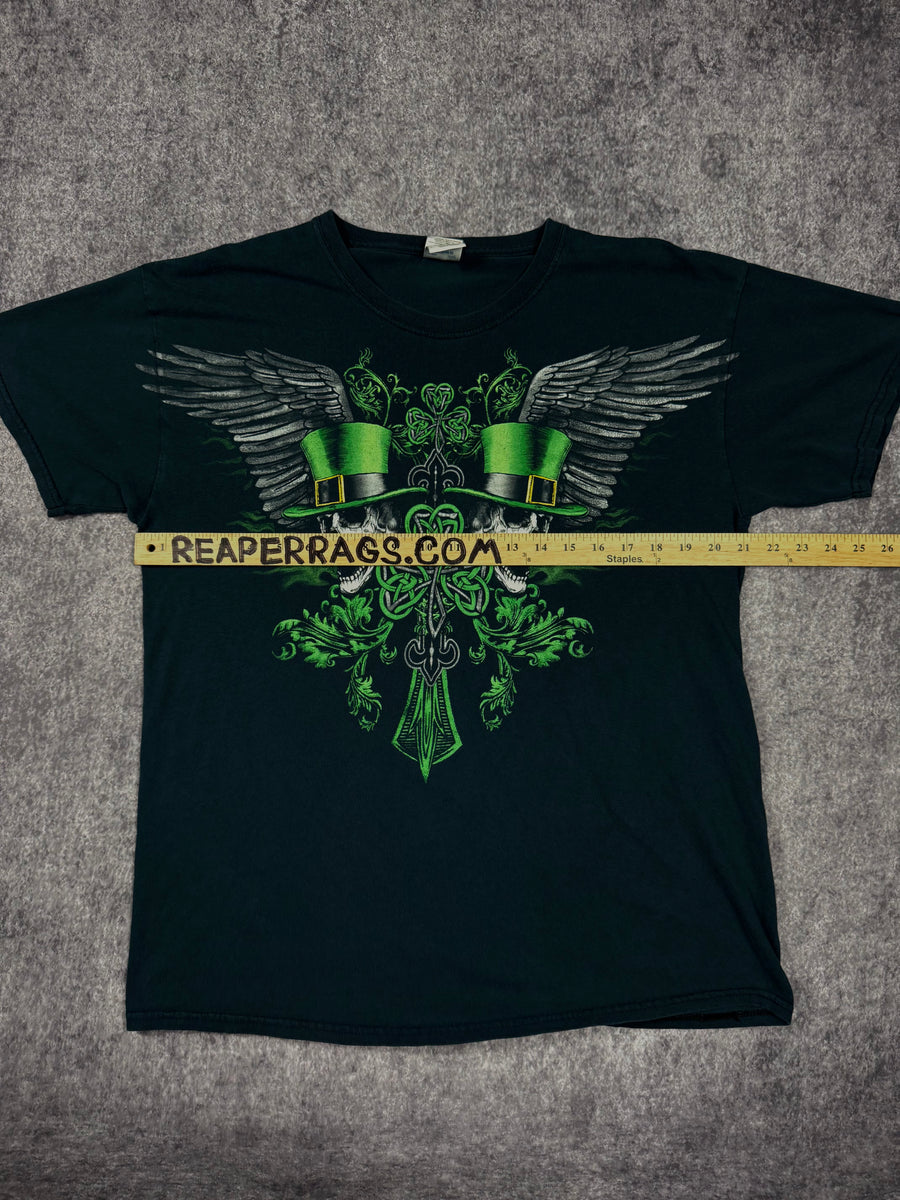 2000s winged skull shirt (L)