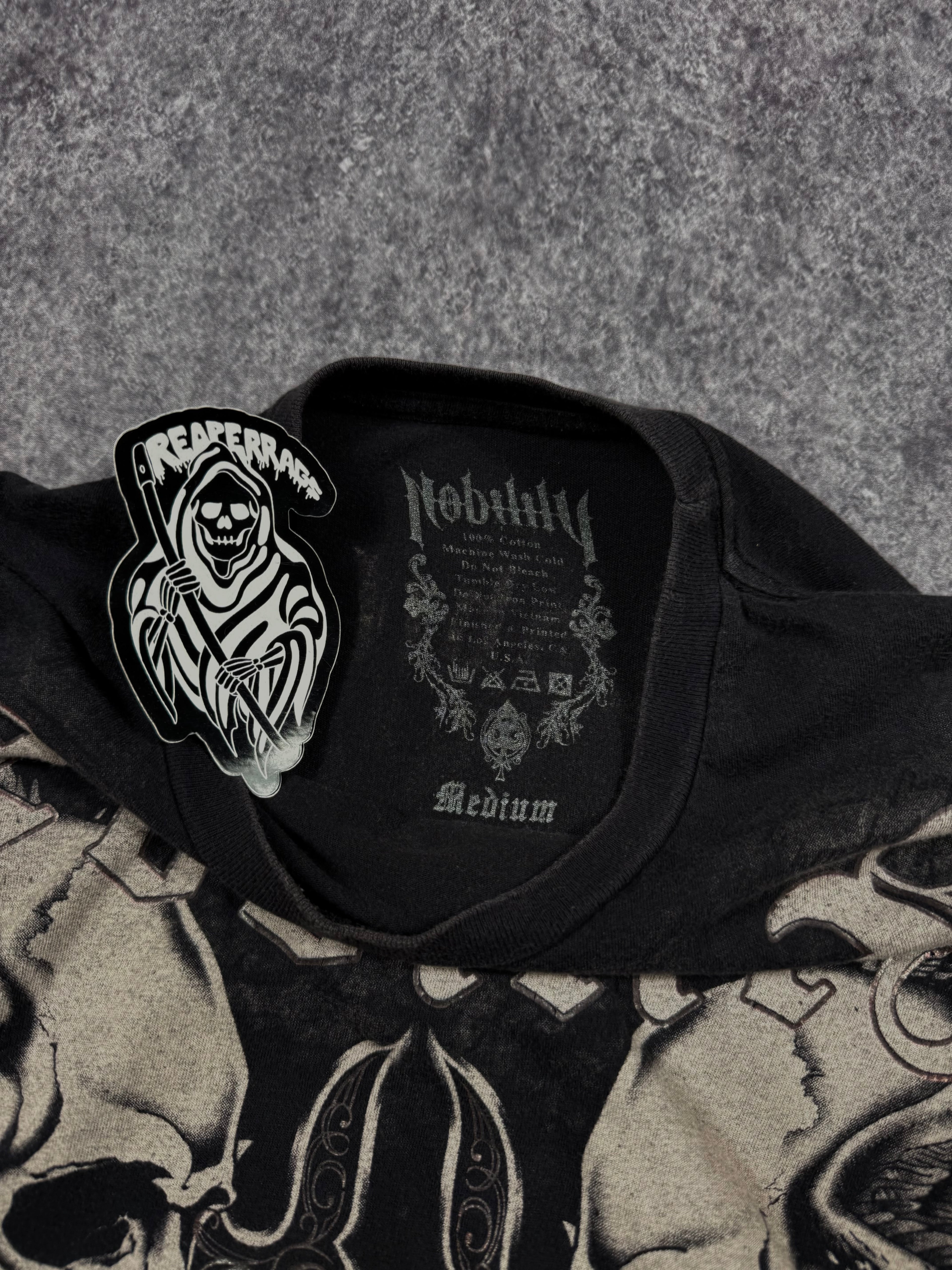 (rare) 2000s nobility shirt (M)