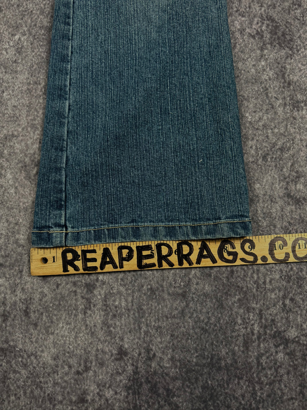 (rare) deadstock 2000s paco jeans (28x30)