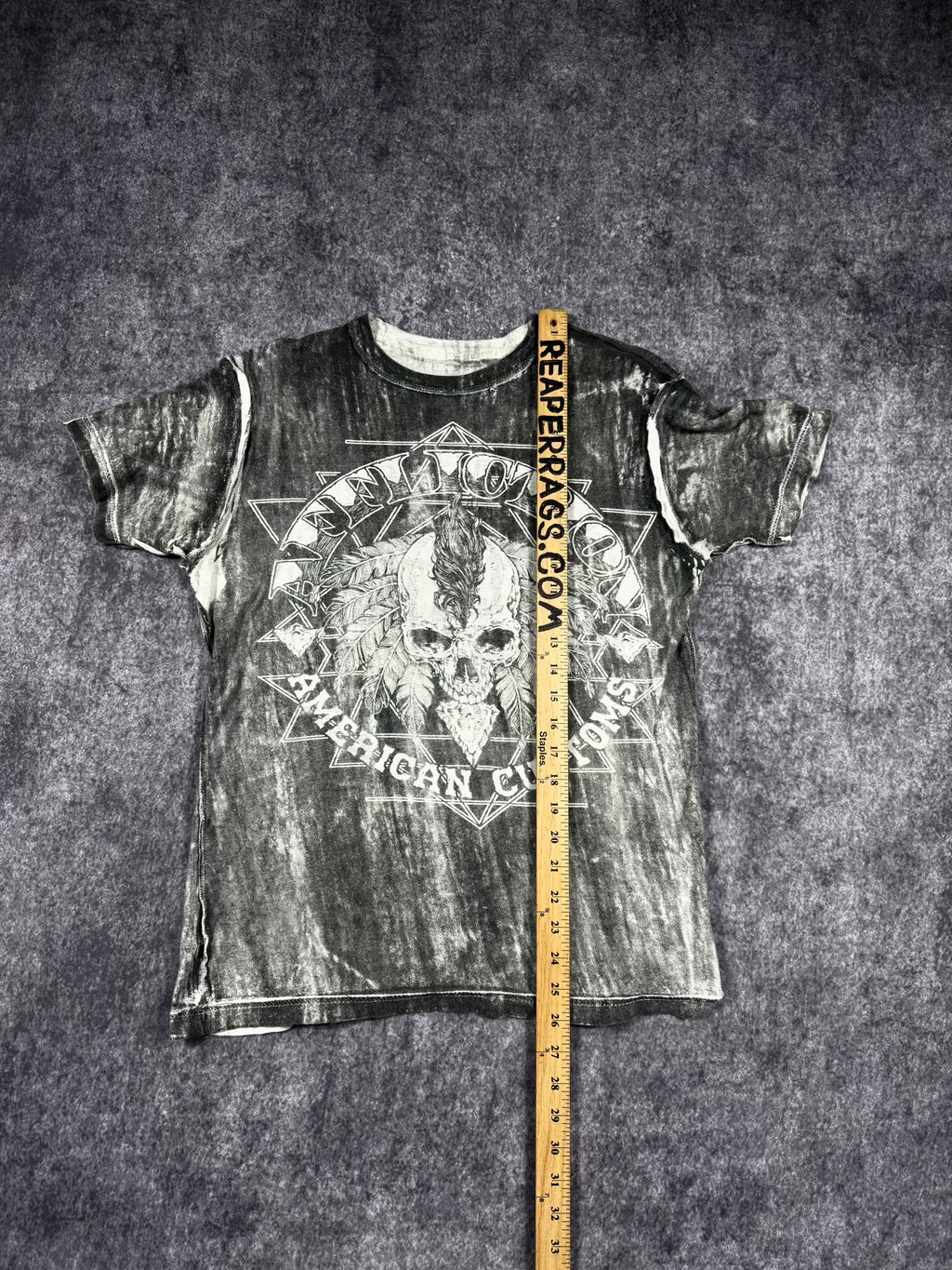 (RARE) 2000S REVERSIBLE AFFLICTION SHIRT (S)