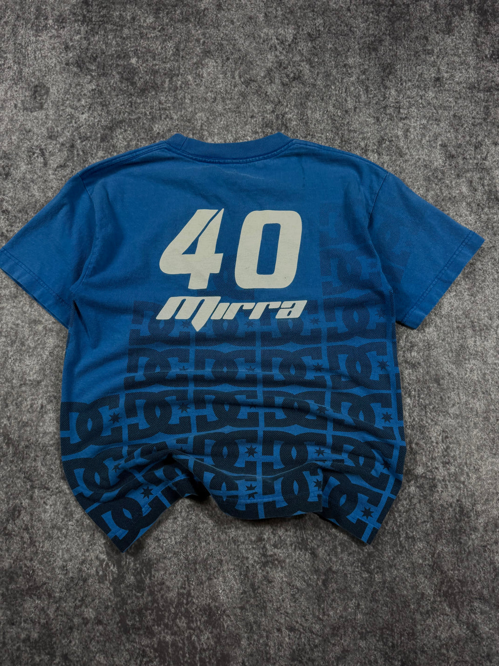 (rare) 2000s monster energy x dc shoes x subaru shirt (S)