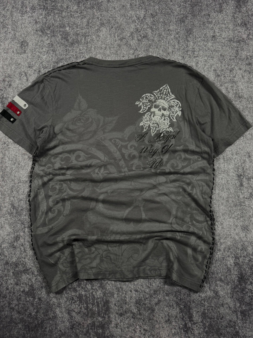 (rare) 2000s rebel spirit studded shirt (L)