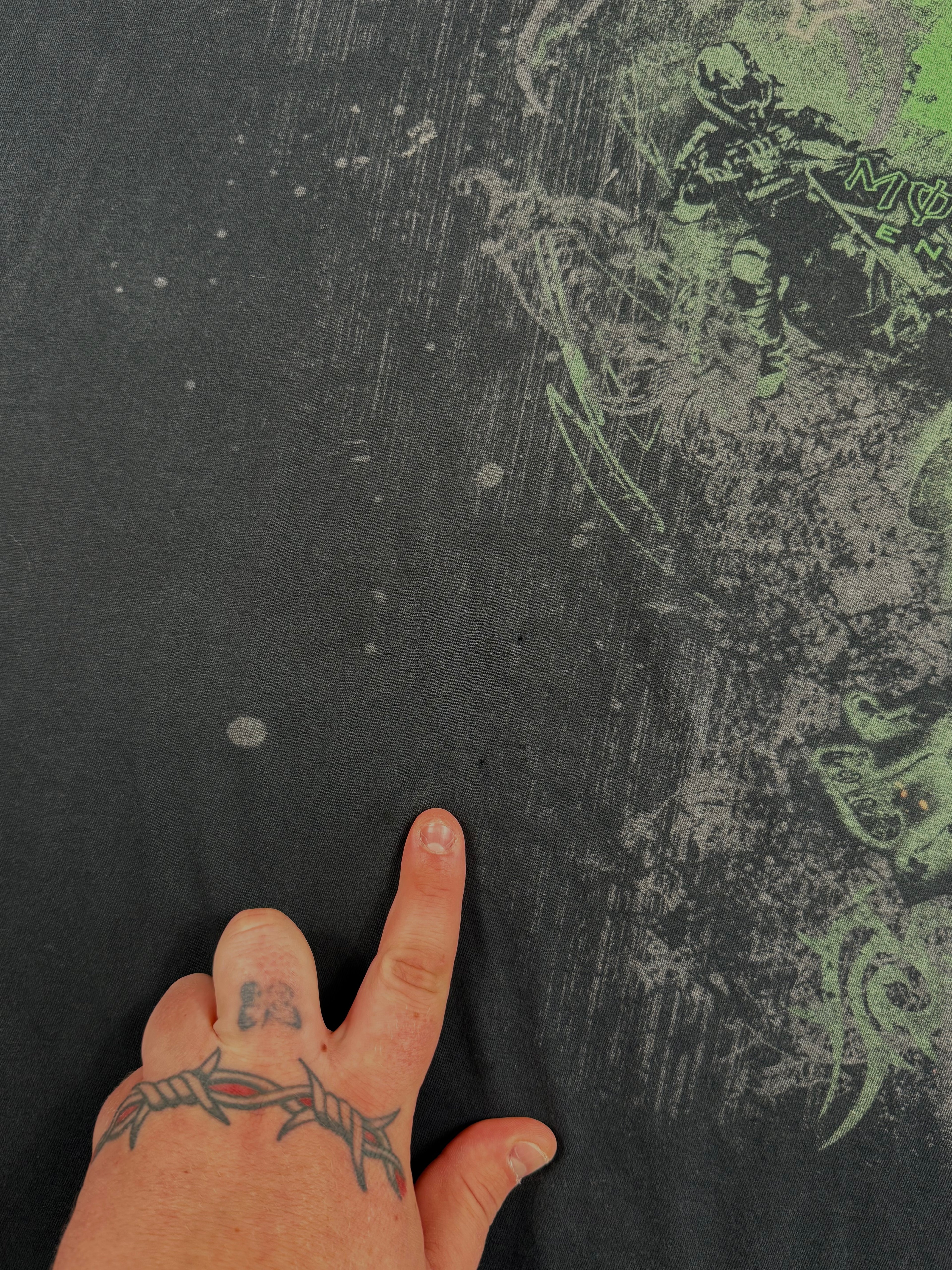 (rare) 2000s monster energy shirt (L)