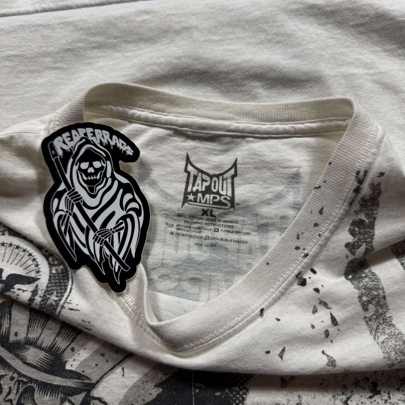 2000s Tapout Shirt (XL)