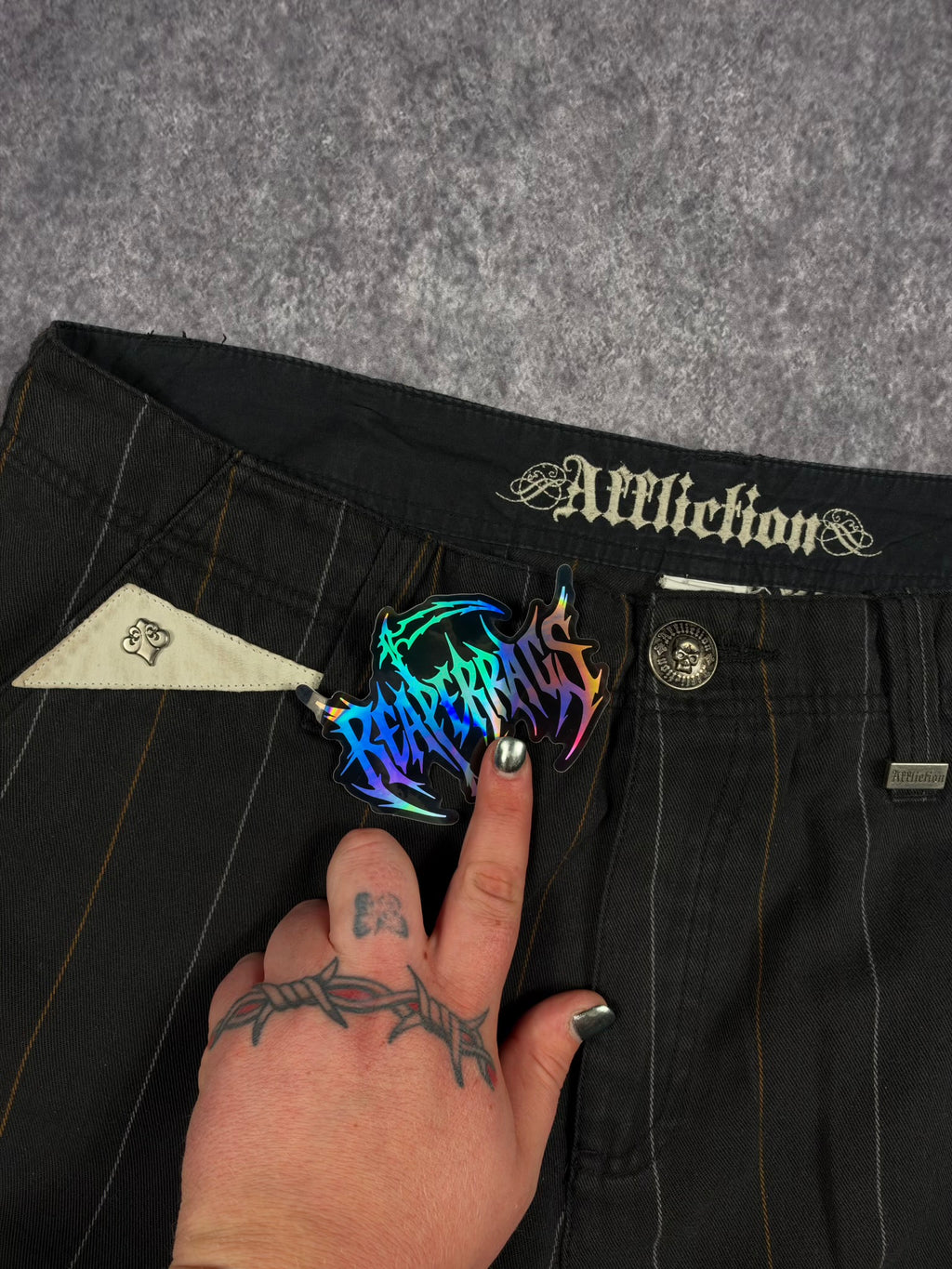 (GRAIL) 2000s LEATHER AFFLICTION SHORTS (36)