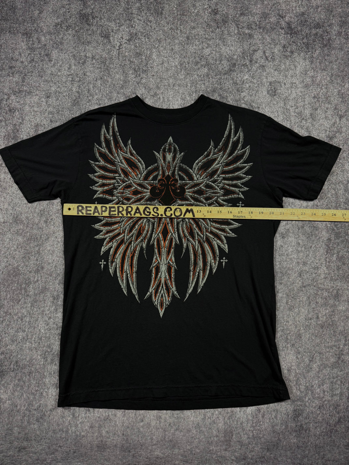 (rare) 2000s affliction shirt (L)