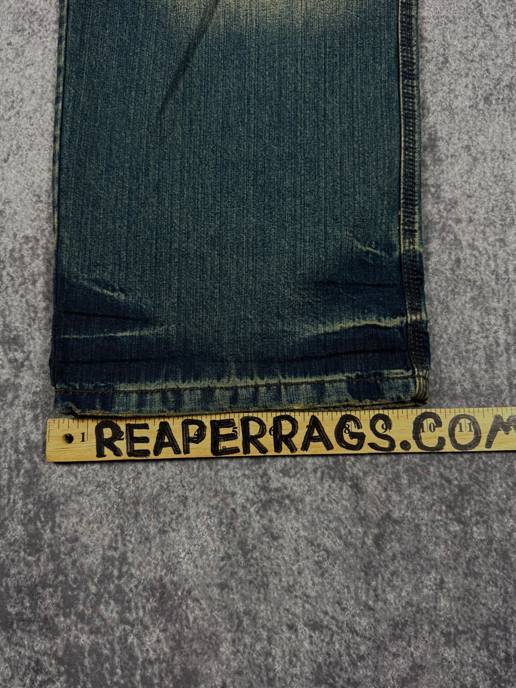 (rare) deadstock 2000s jordan craig jeans (34x30)