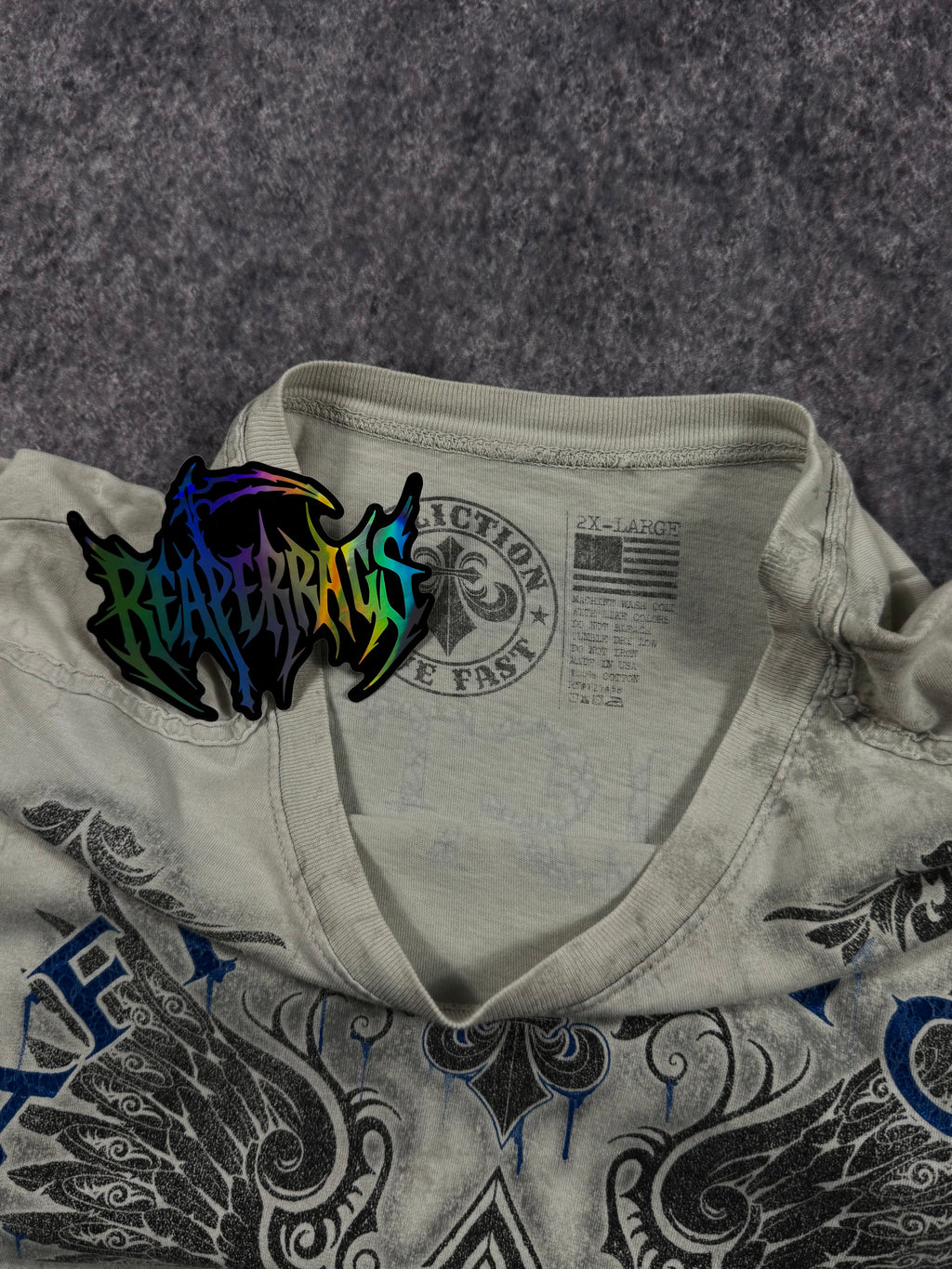 2000s affliction shirt (XL)