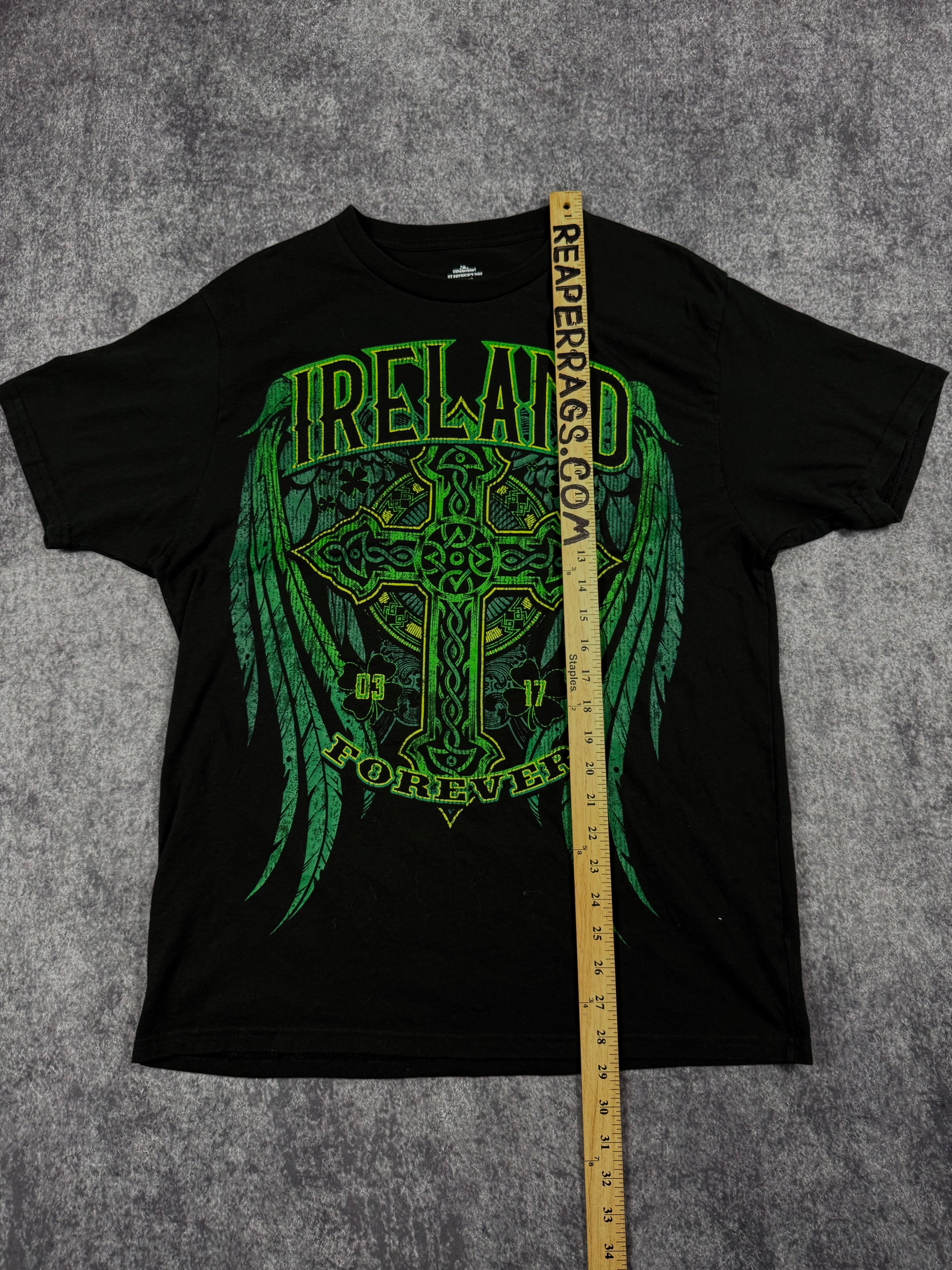 2000s ireland shirt (M)