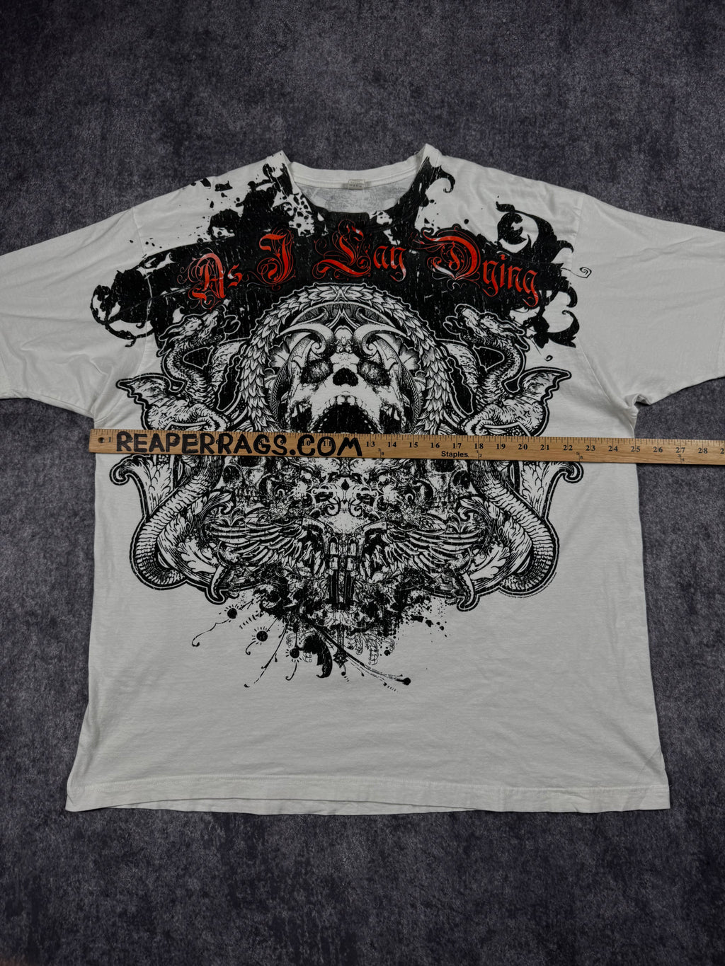 2000s “as i lay dying” shirt (XXL)