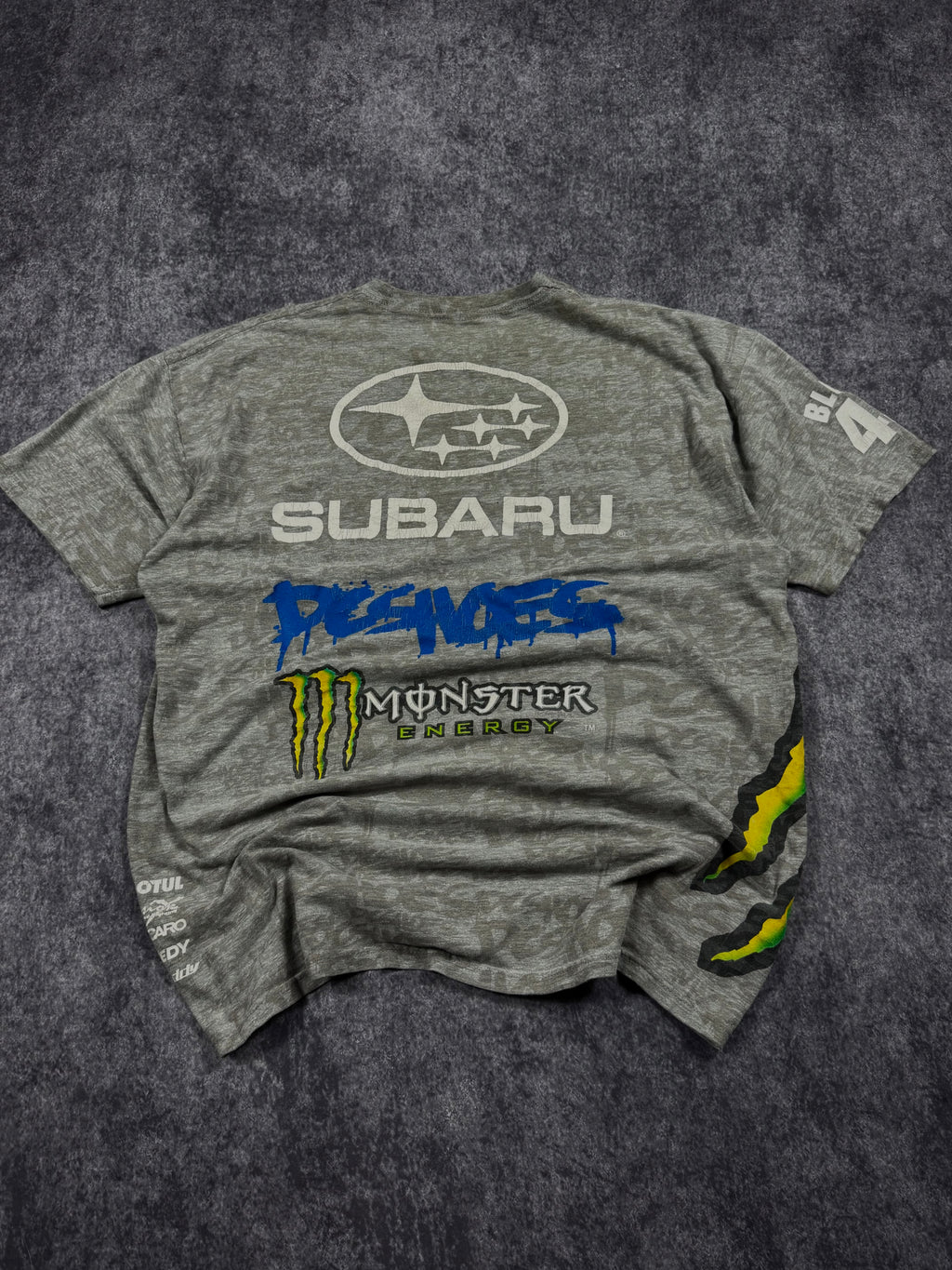 (rare) 2009s dc shoes x monster energy x ken block x subaru shirt (XL)