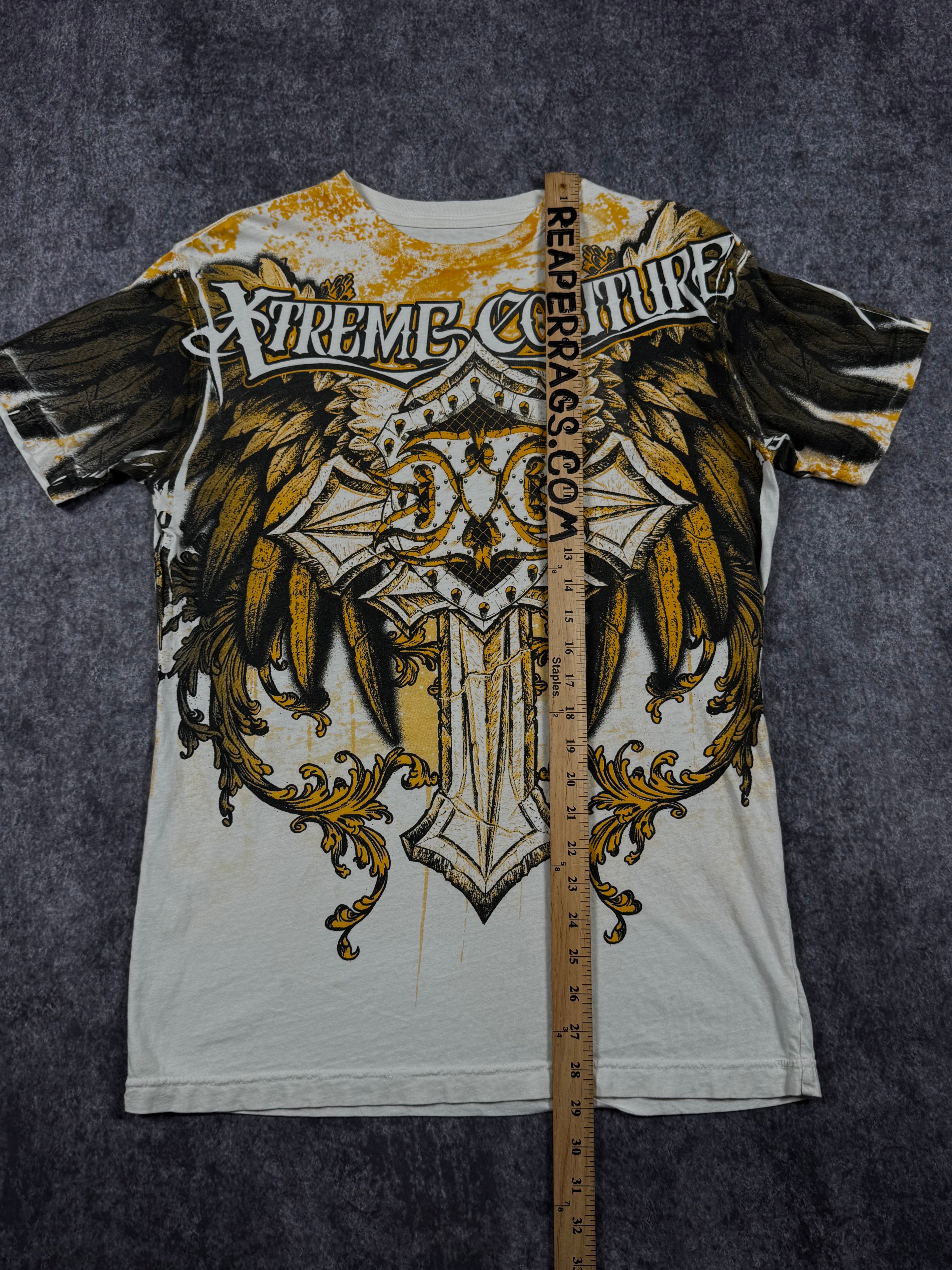 (rare) 2000s xtreme couture shirt (M)