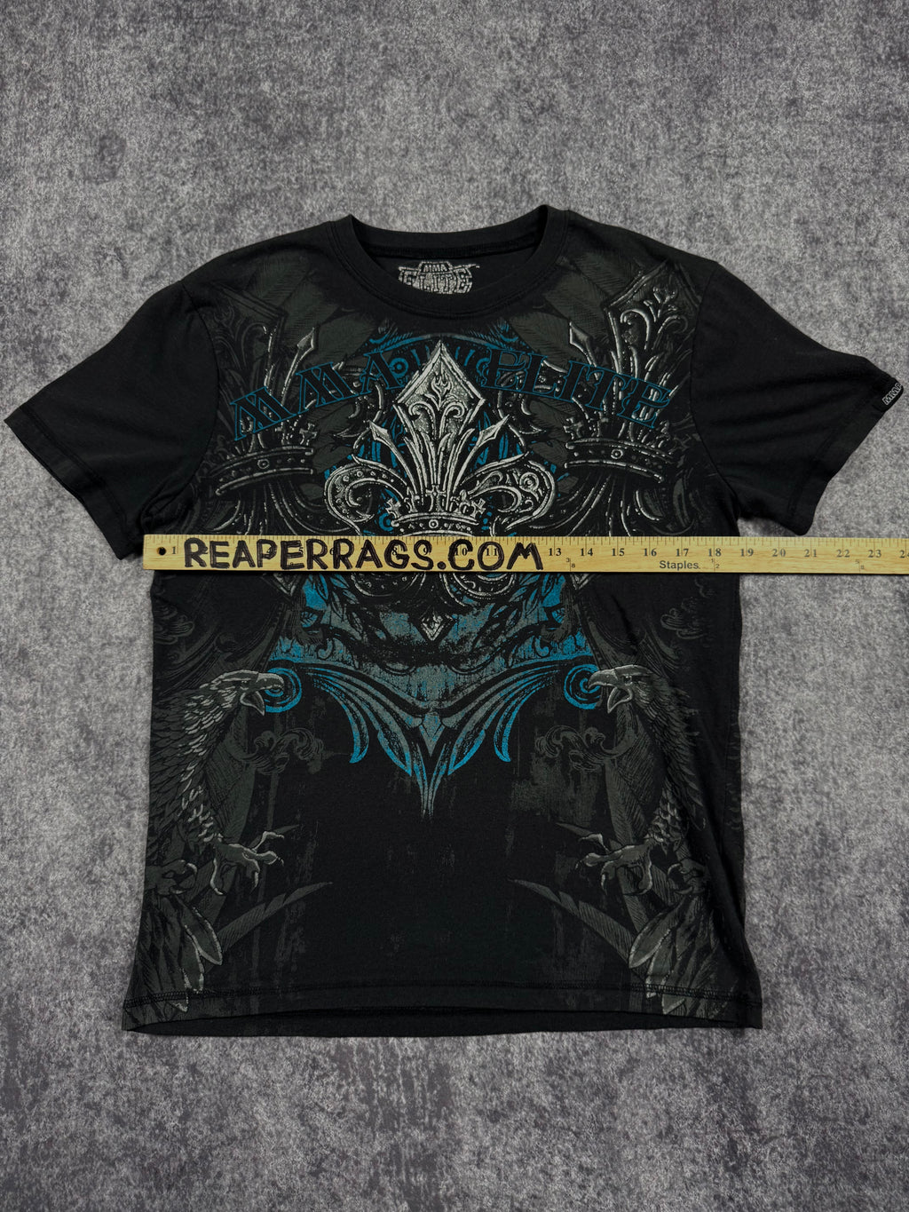 (rare) 2000s mma elite shirt (S)