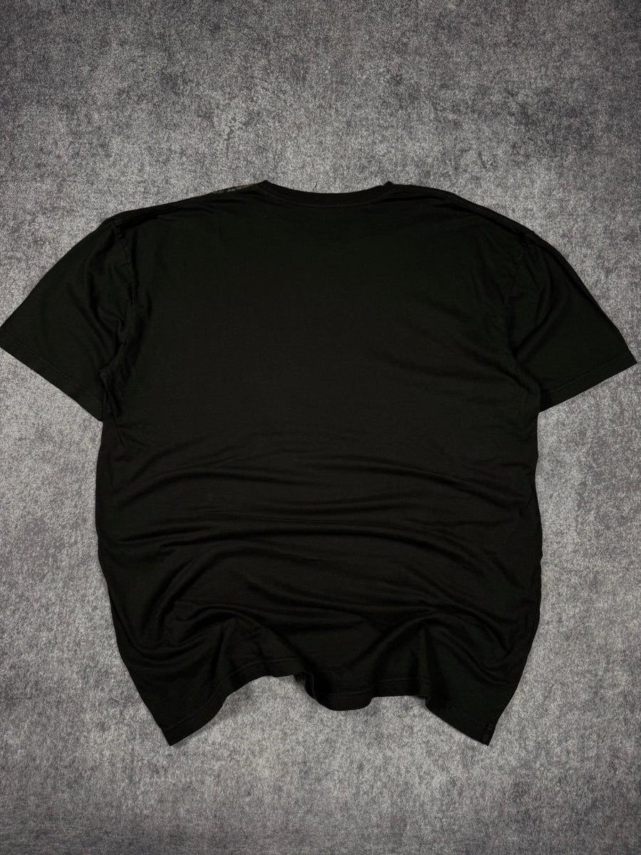 (rare) 2000s throwdown shirt (XXL)