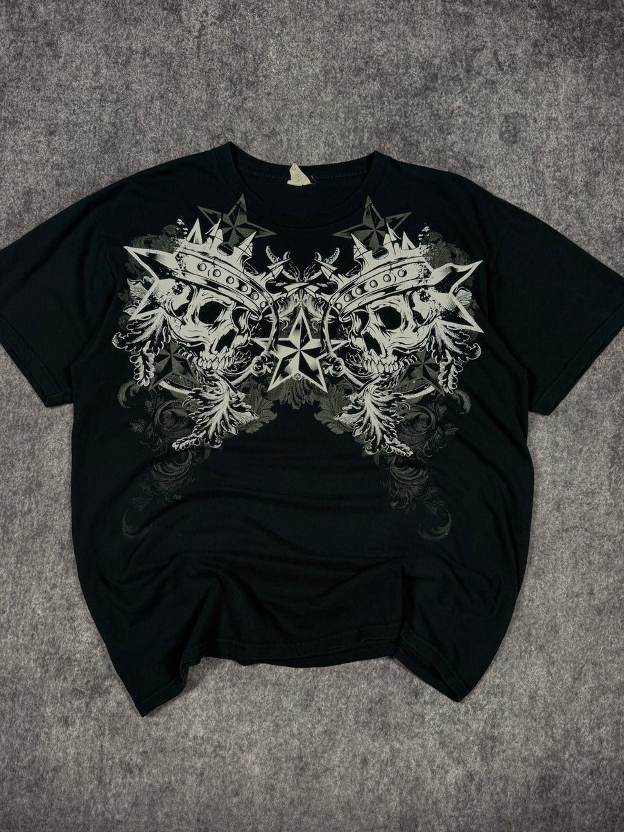 (rare) 2000s skull shirt (L)