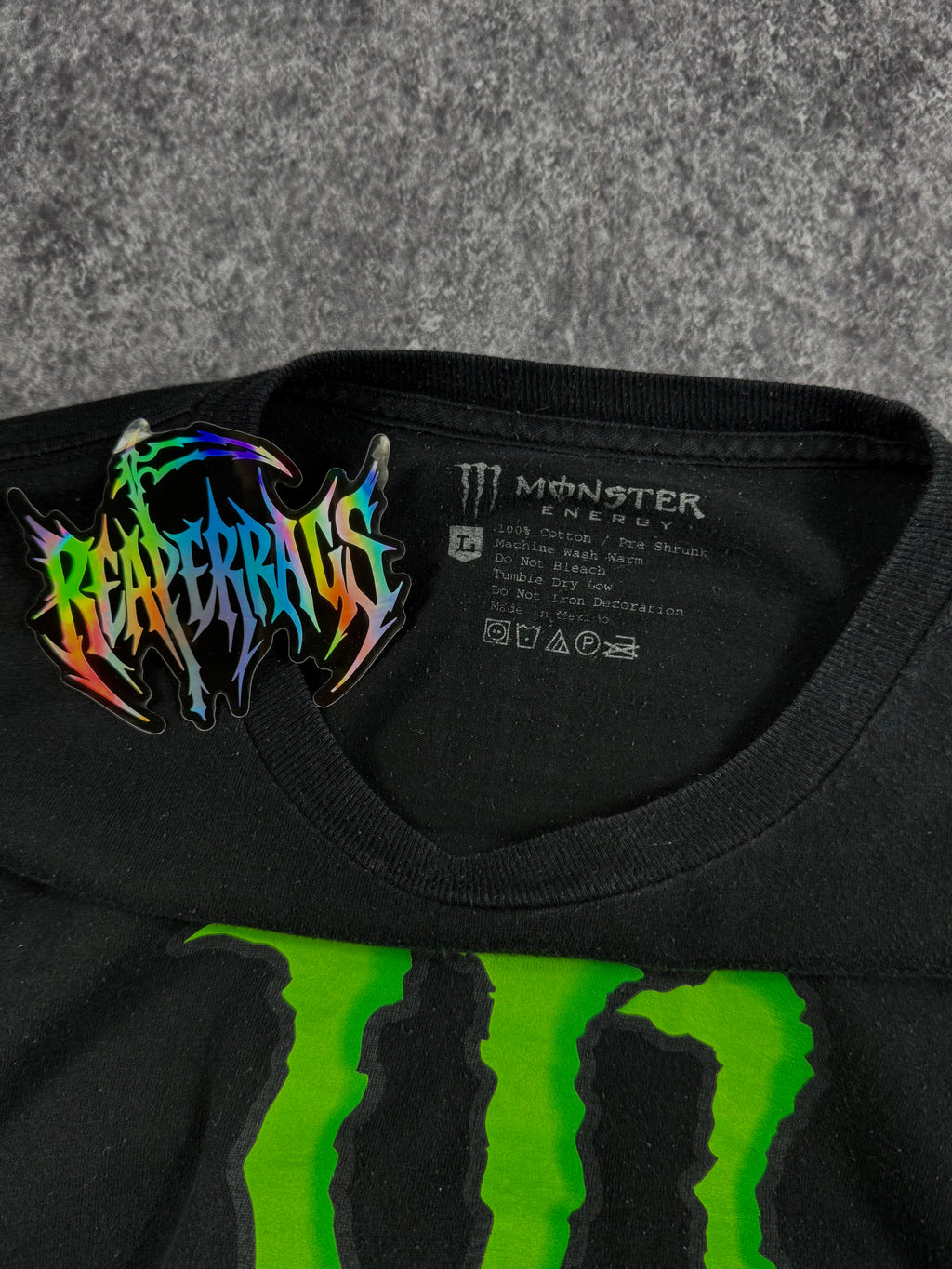 (rare) 2000s monster energy shirt (L)