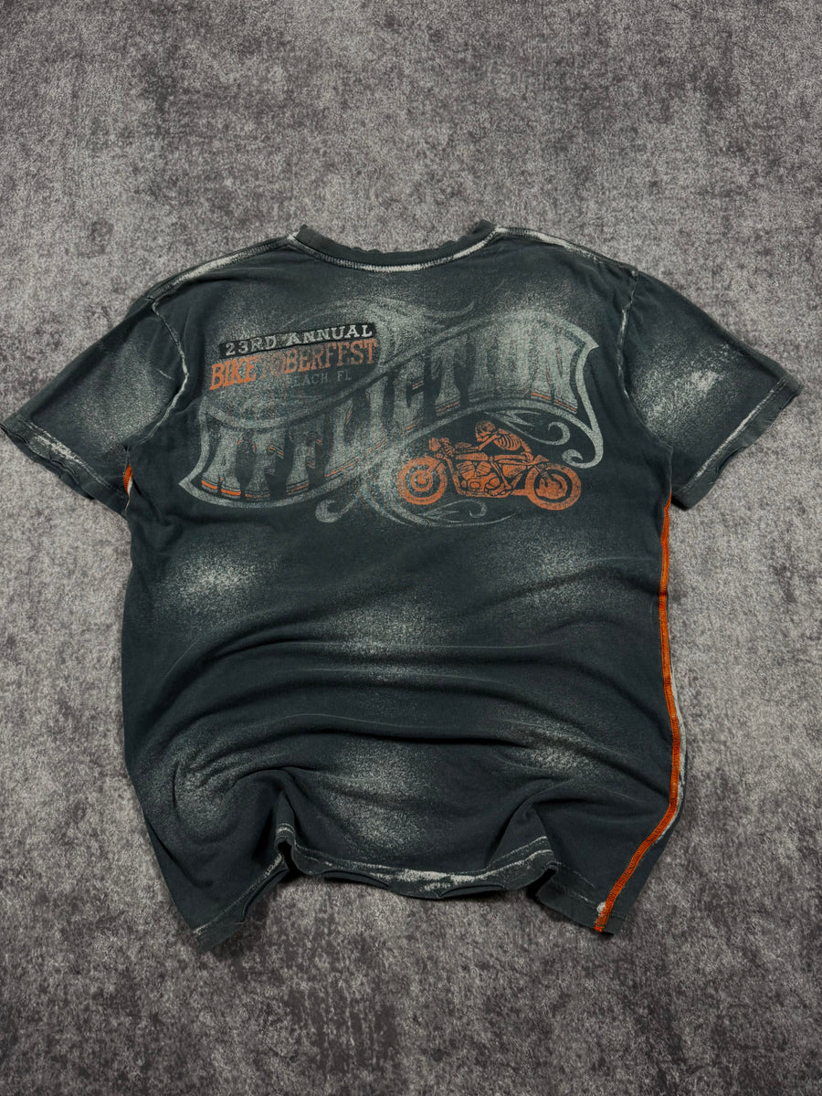 2000s affliction shirt (M)