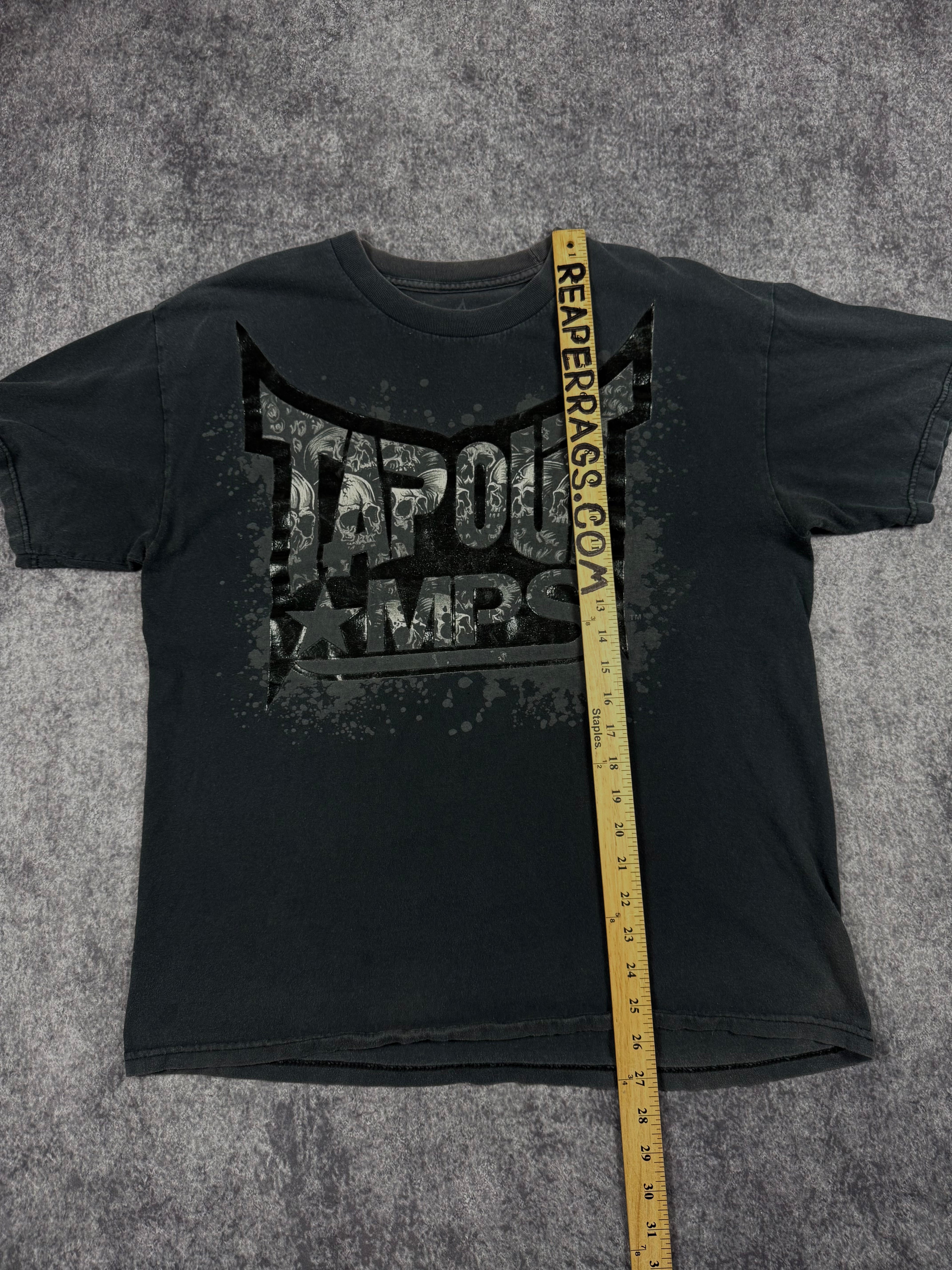 (rare) 2000s tapout shirt (L)