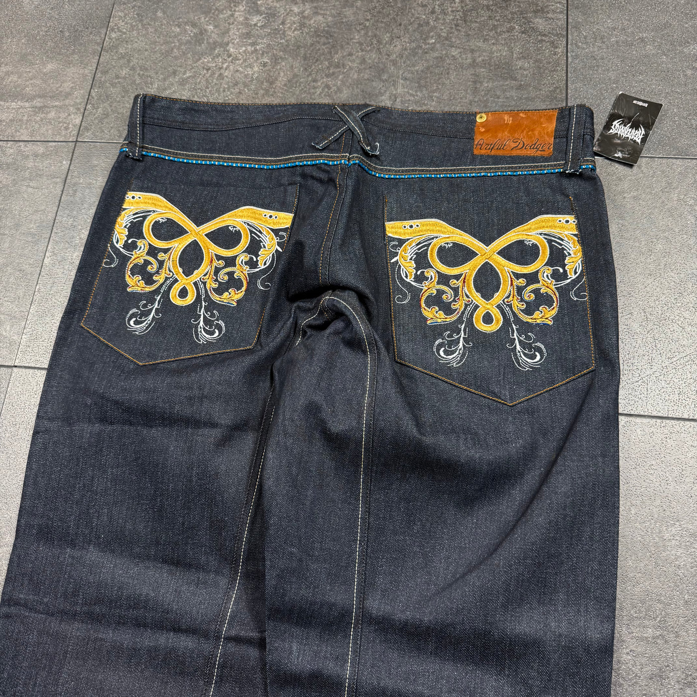 (rare) Deadstock 2000s Artful Dodger Jeans (42x34)