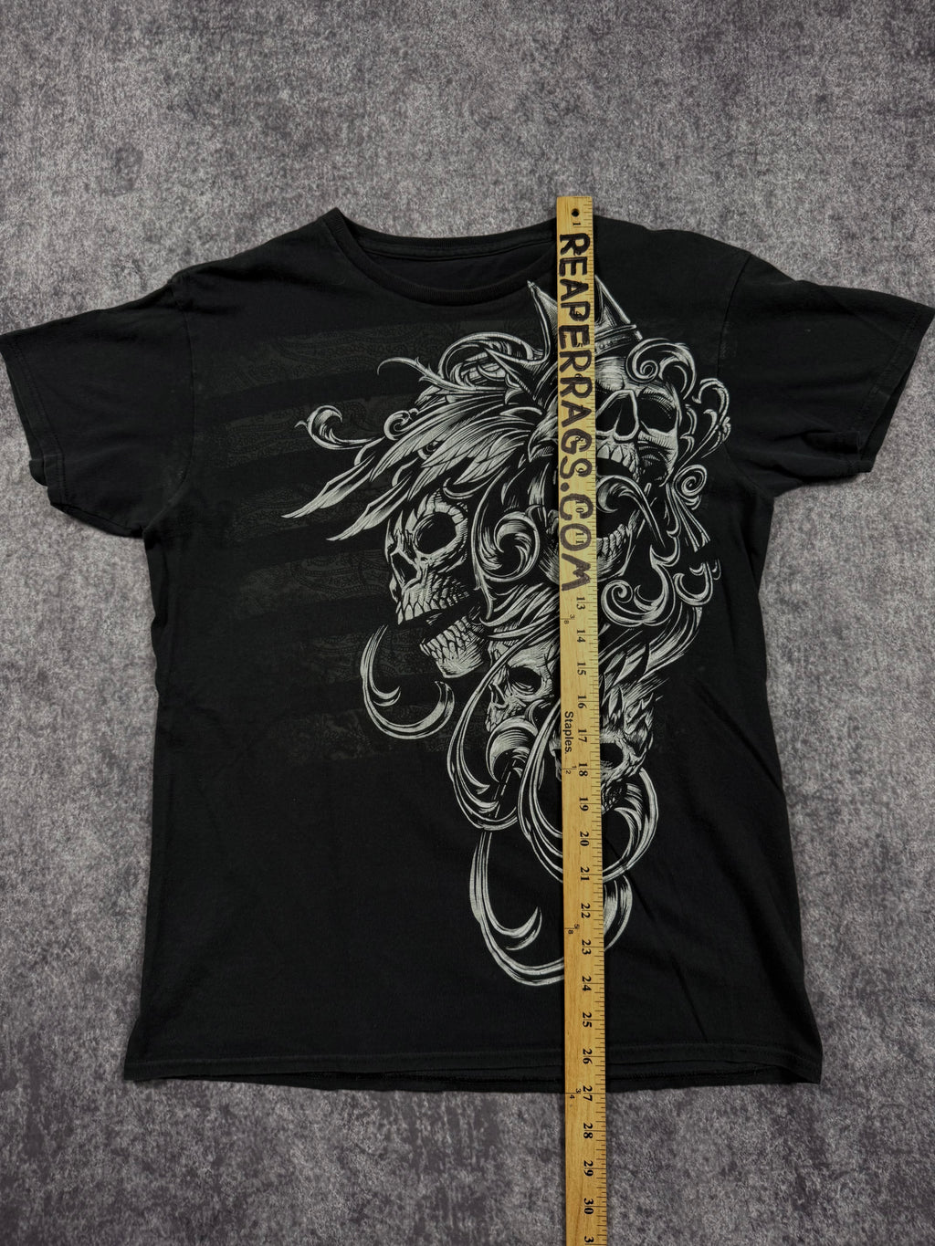 2000s winged skull shirt (S)