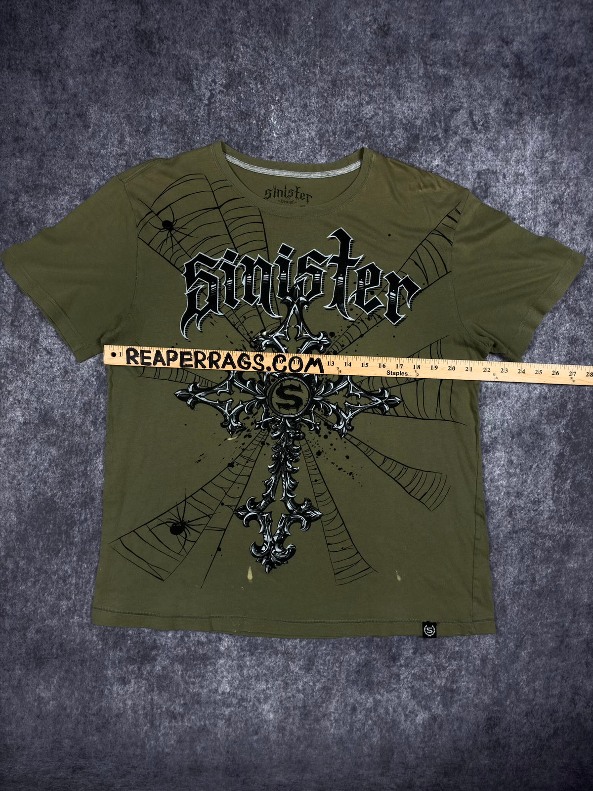 (RARE) 2000s SINISTER SHIRT (L)