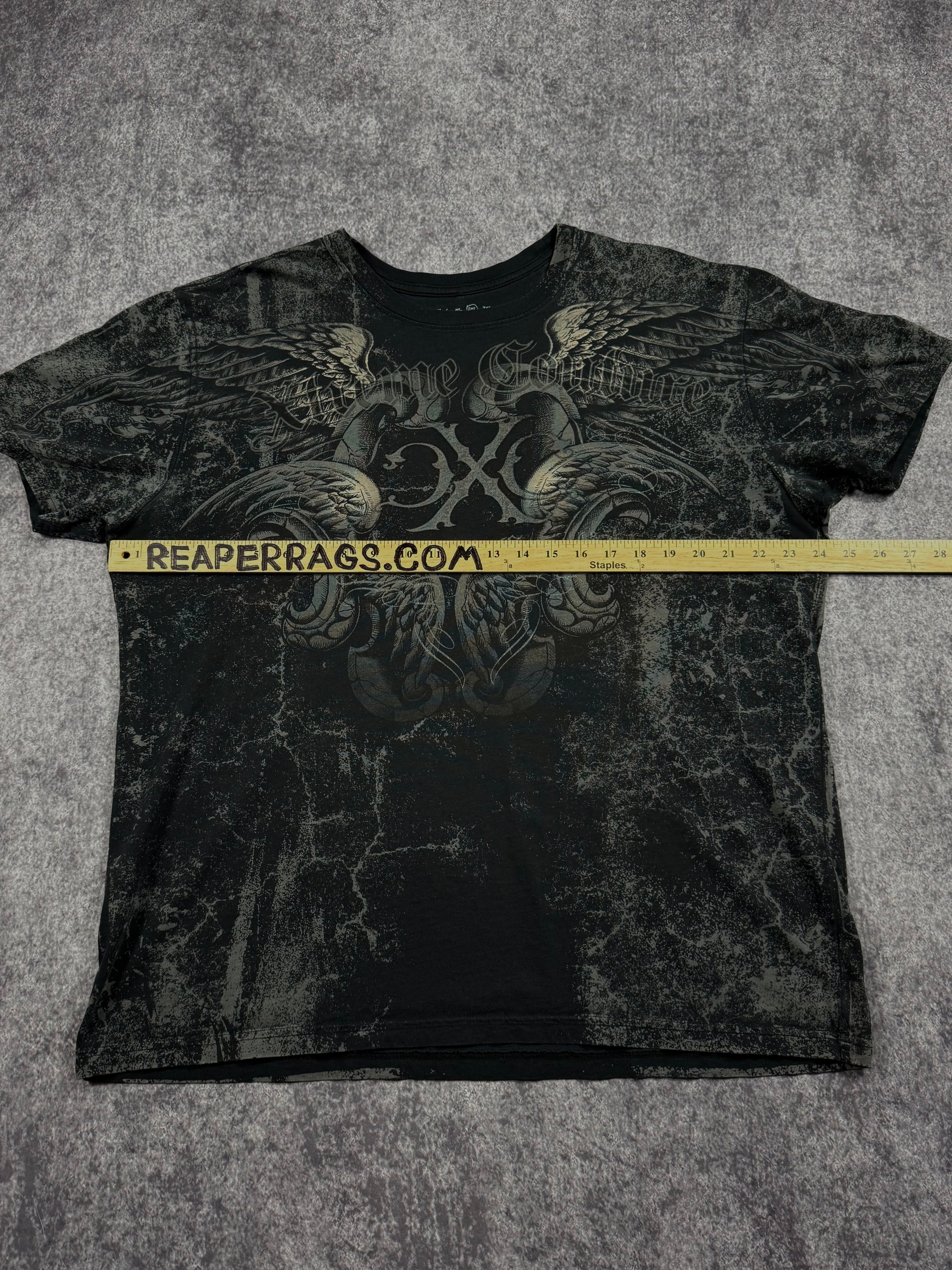 (rare) 2000s xtreme couture shirt (XL)