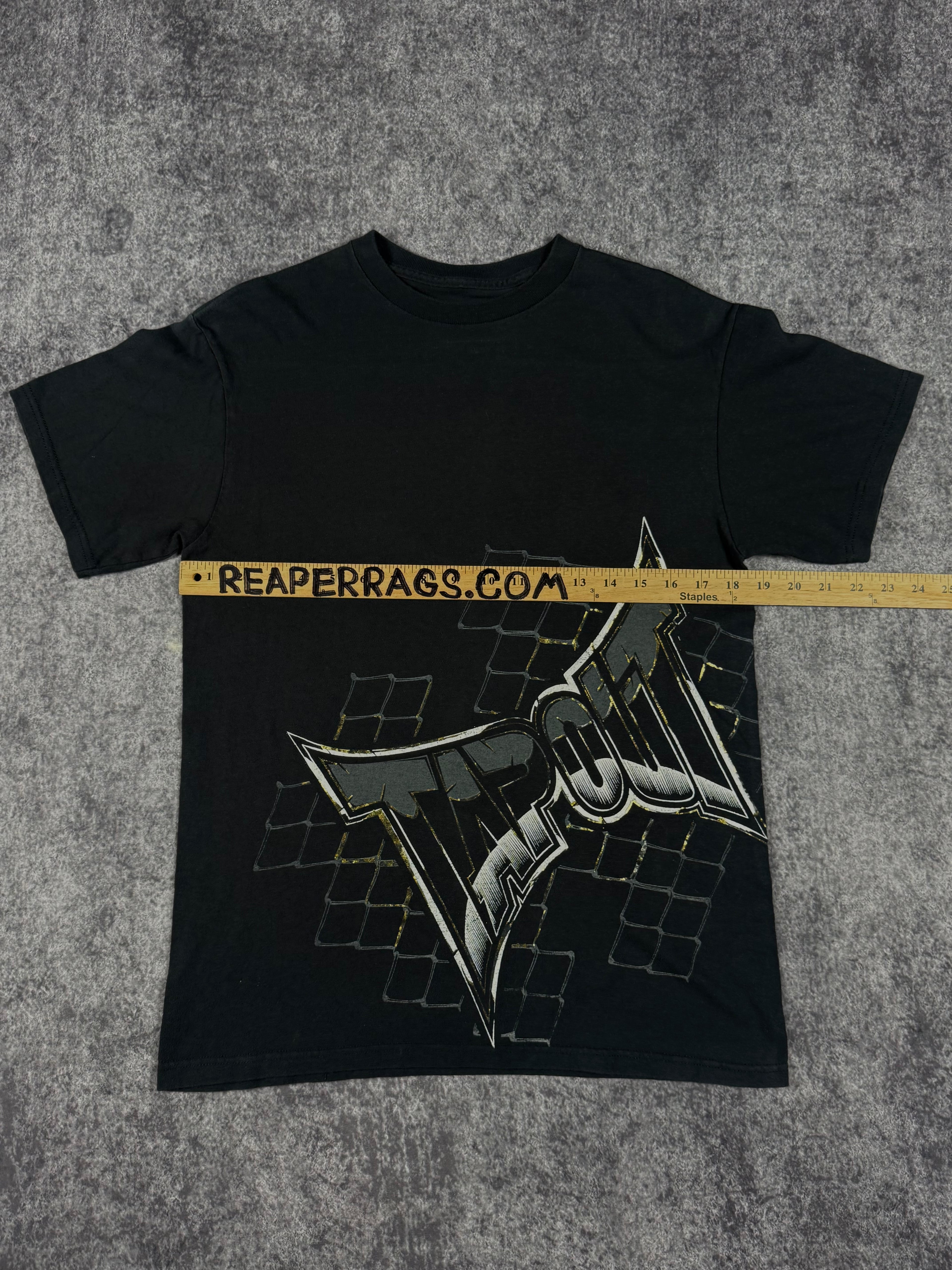 (rare) 2000s tapout chrome shirt (S)