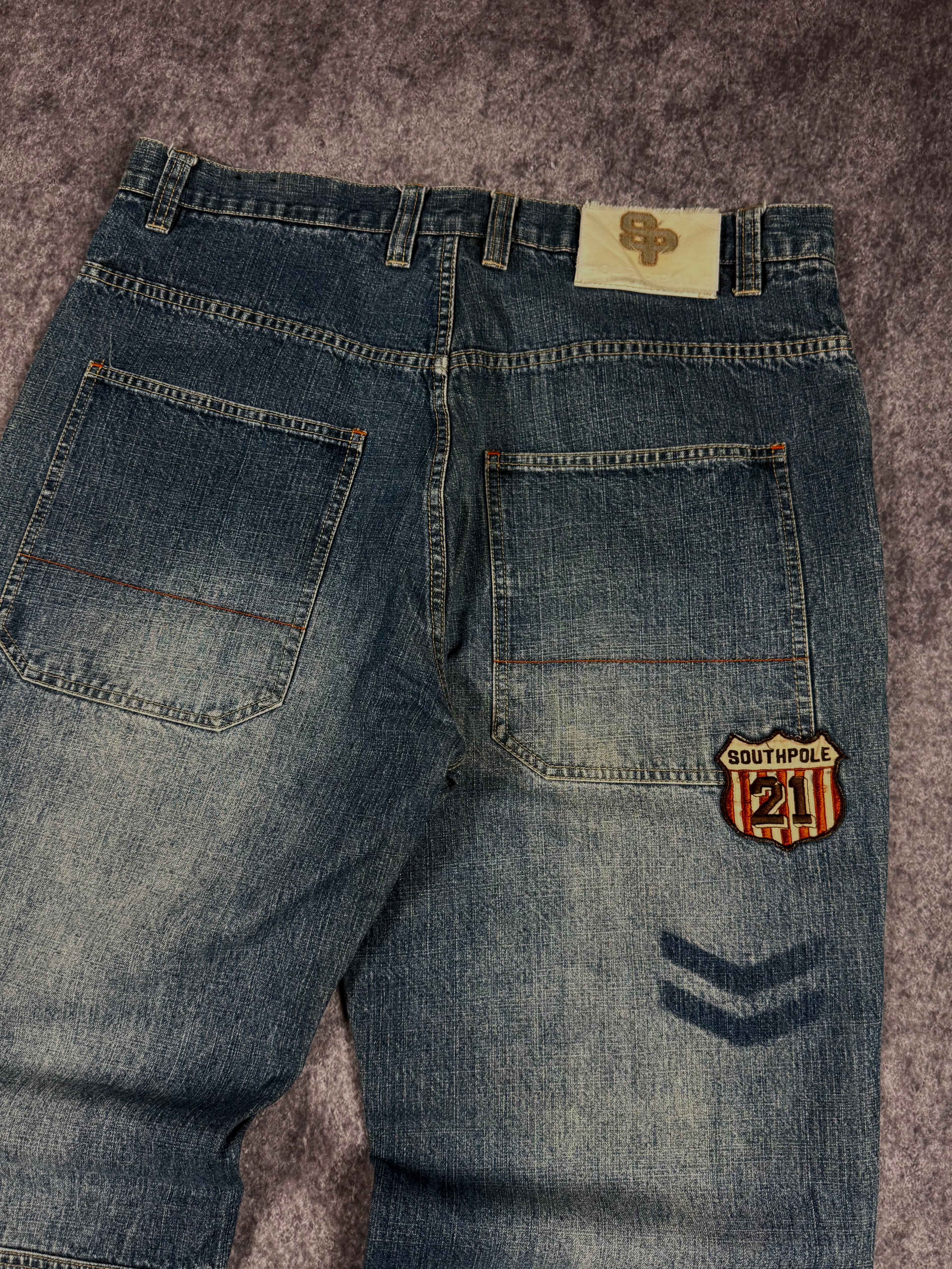 (rare) 2000s southpole jeans (36x28)