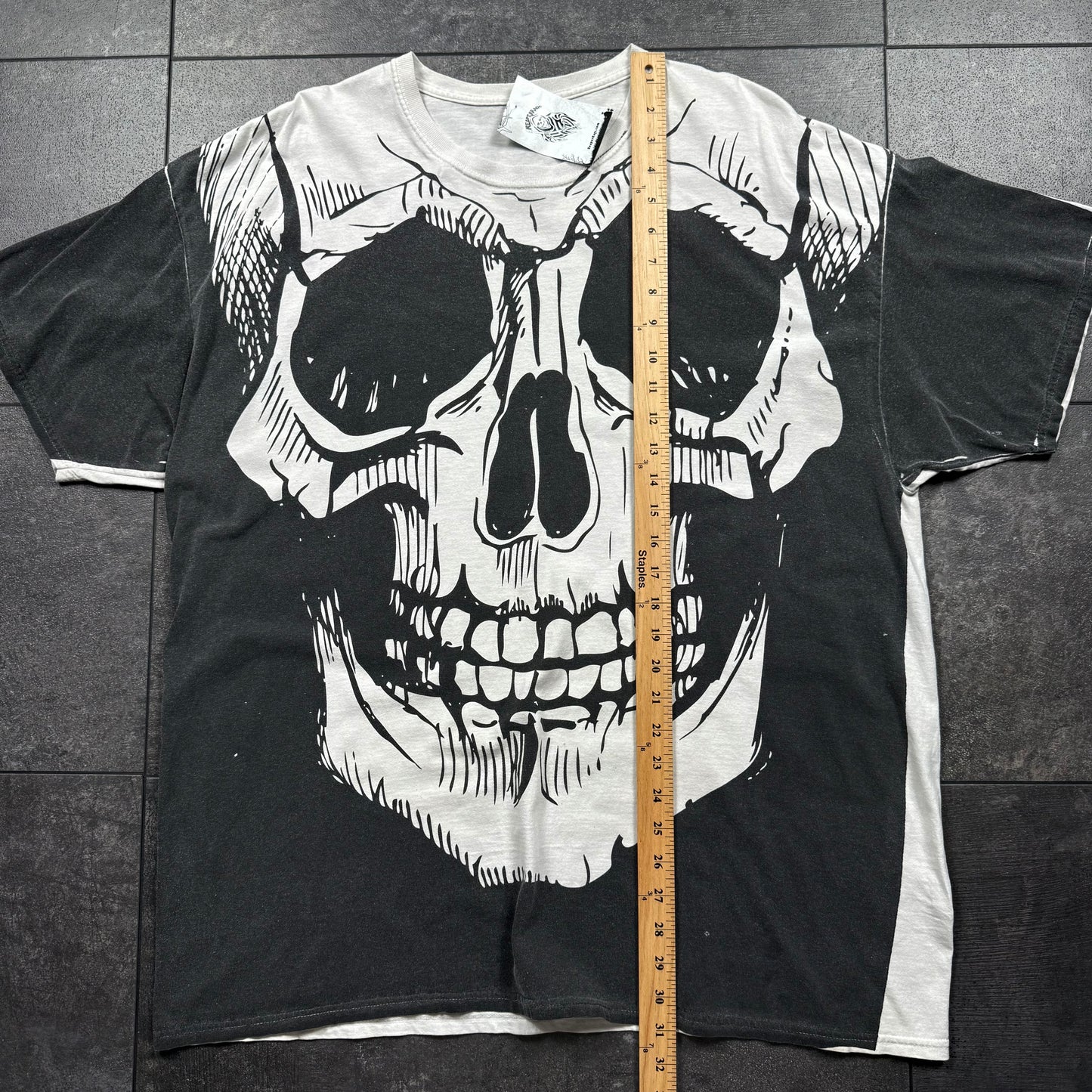 Y2K Skull Grunge Tshirt (XL)