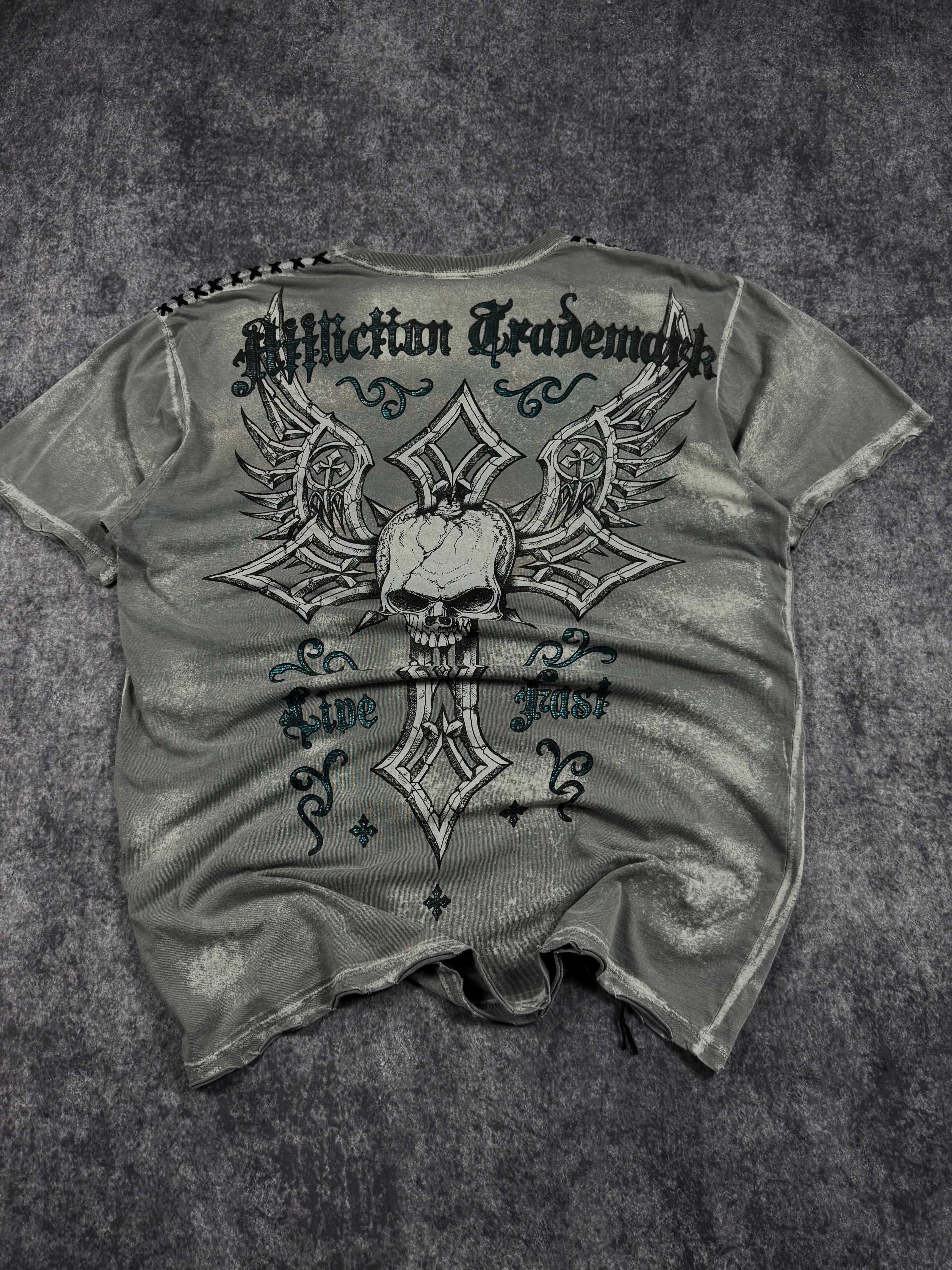 (rare) 2000s affliction chrome shirt (XL)