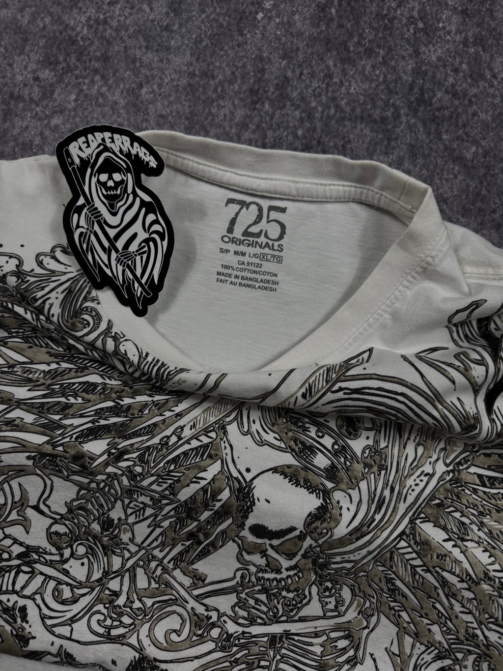 2000s 725 shirt (XL)