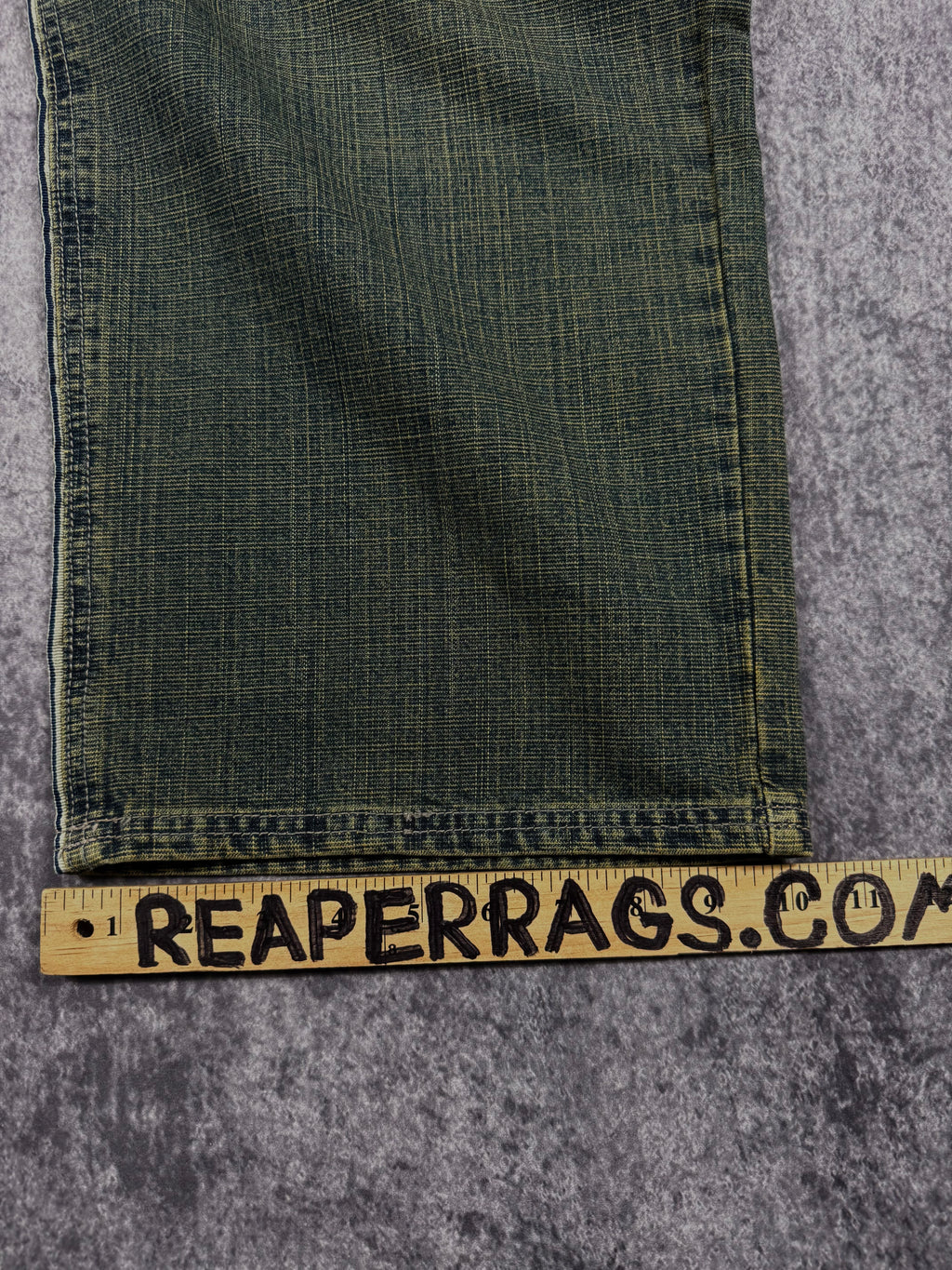 (rare) deadstock 2000s koman jeans (40x31)