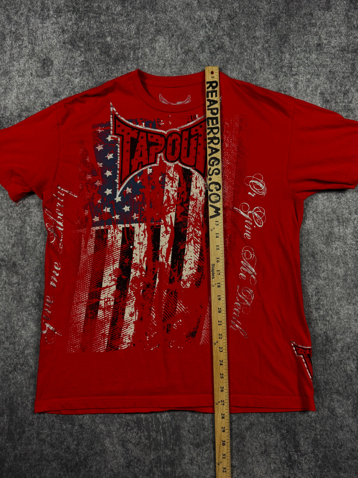 2000s tapout signature series chrome shirt (L)