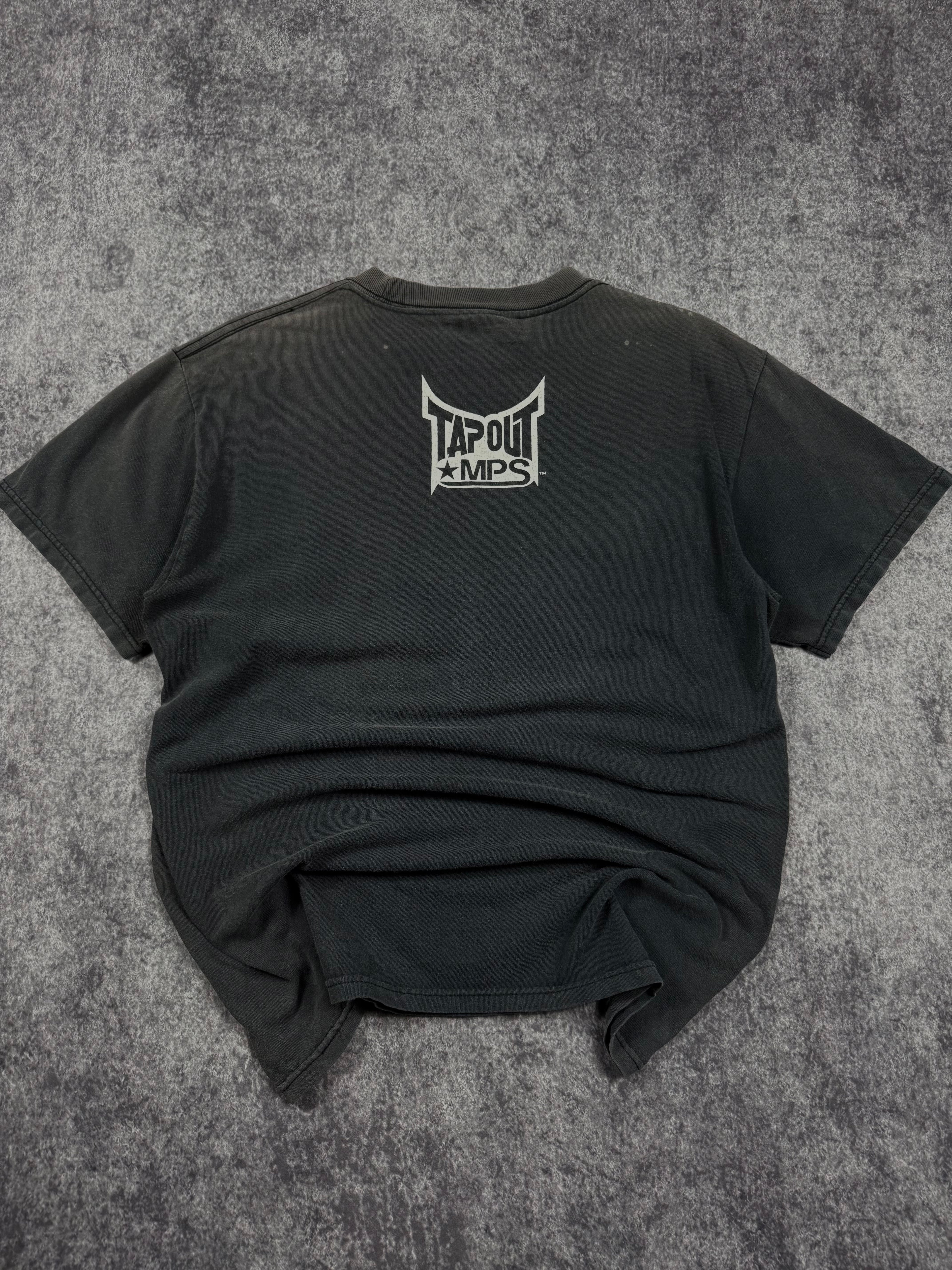 2000s tapout shirt (S)
