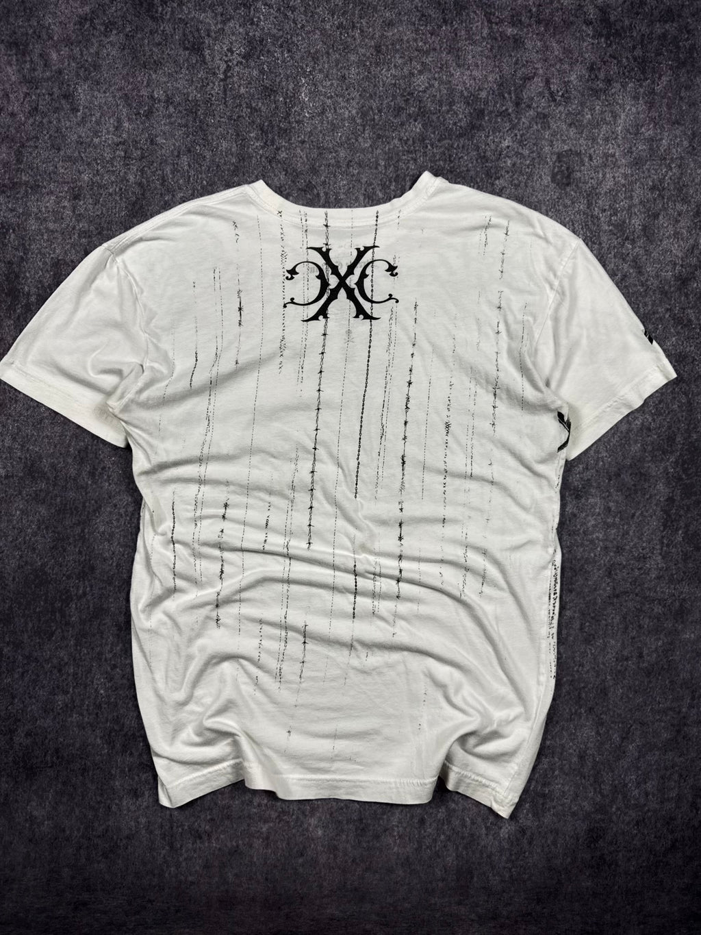 (RARE) 2000S XTREME COUTURE SHIRT (L)