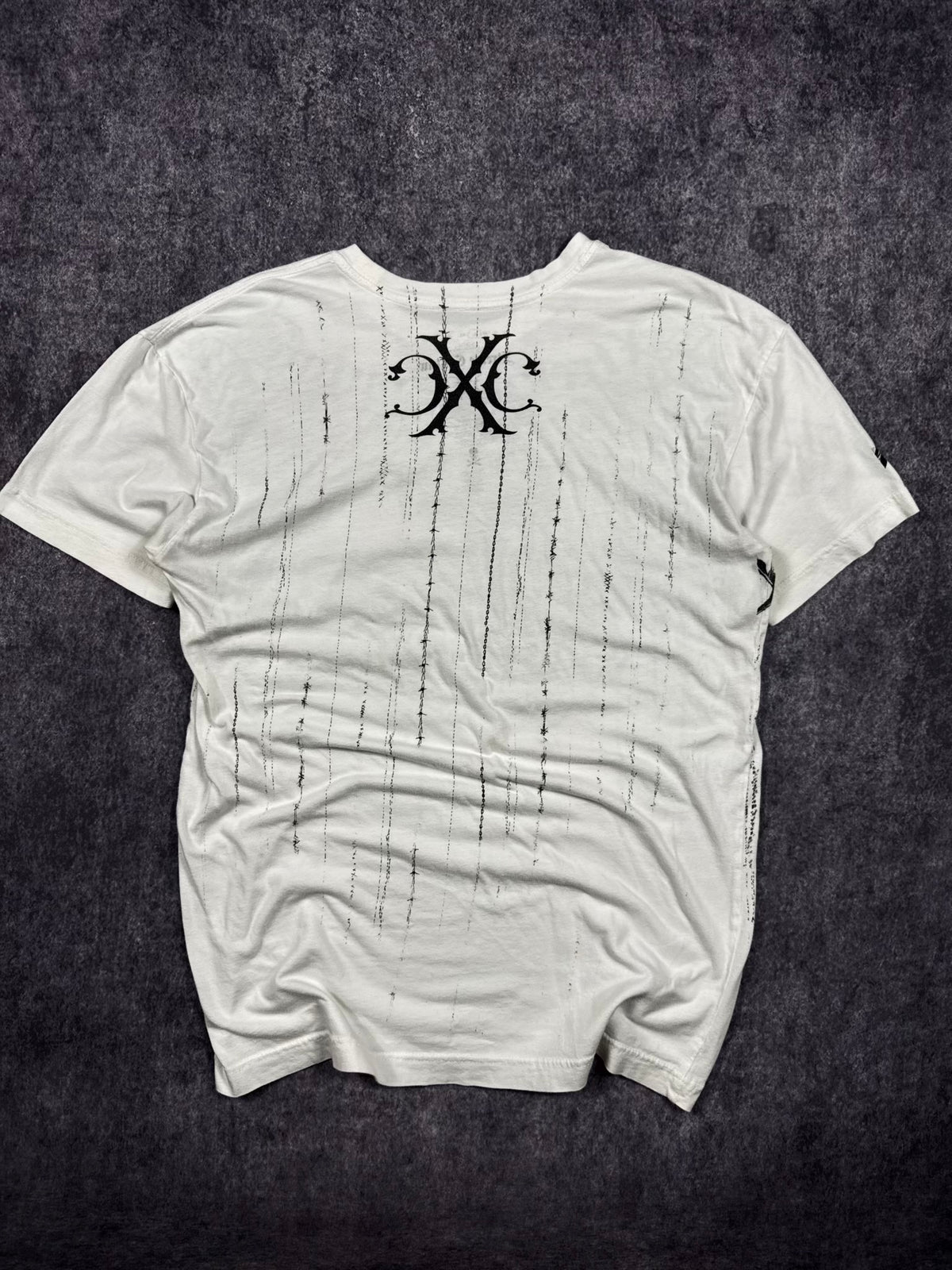(RARE) 2000S XTREME COUTURE SHIRT (L)