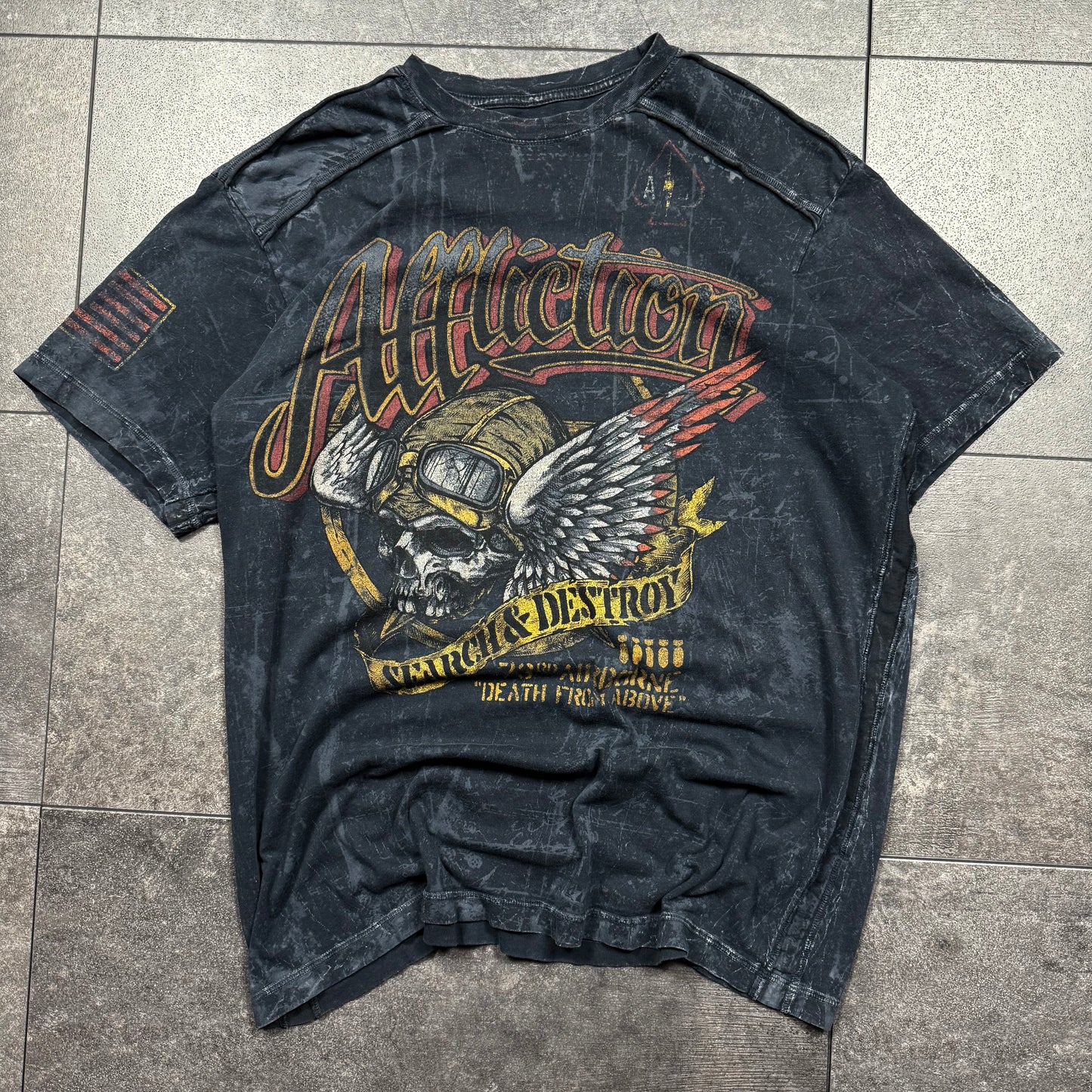 Y2K Affliction Grunge Skull Tshirt (M)