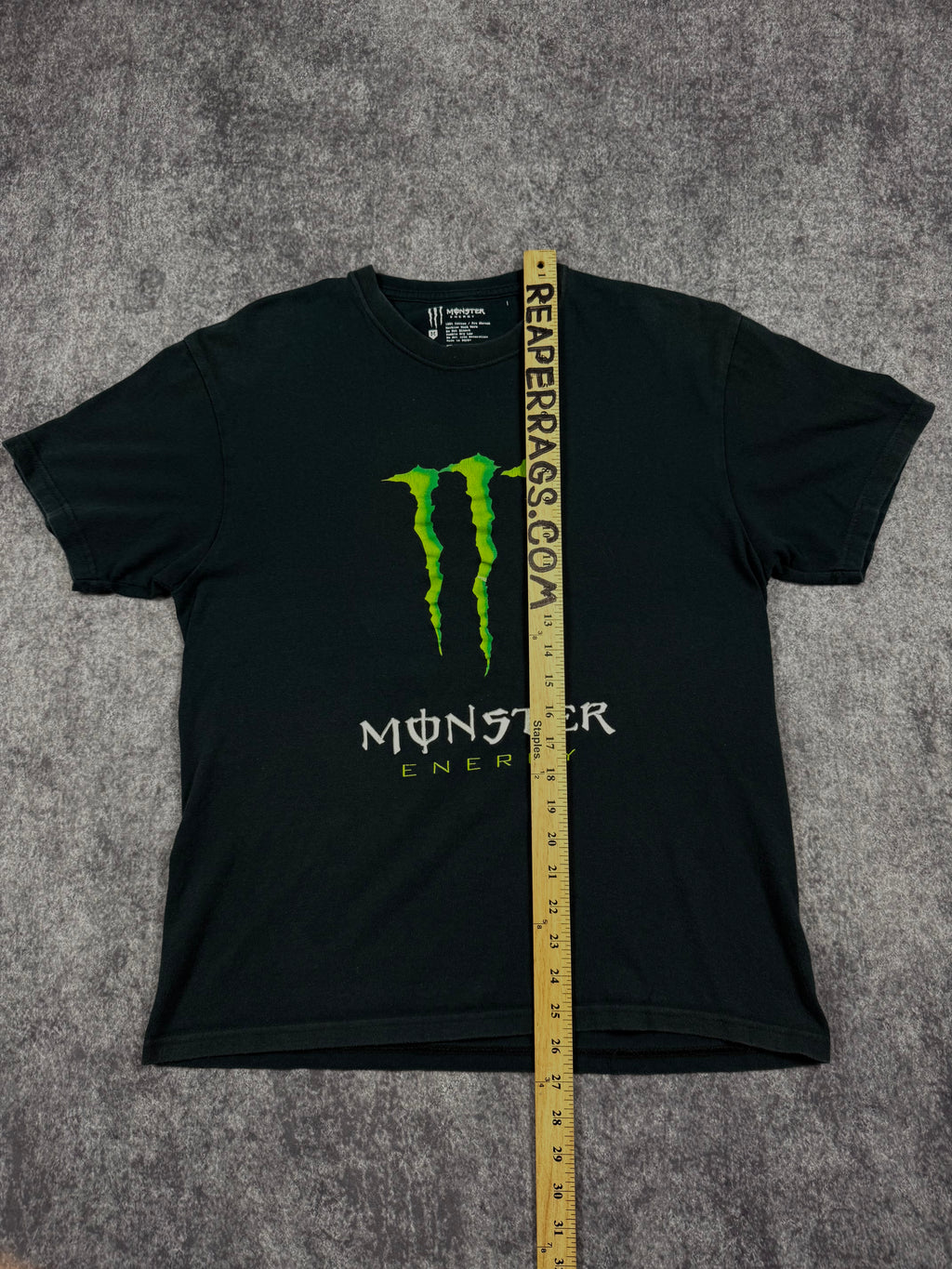 (rare) 2000s monster energy shirt (M)