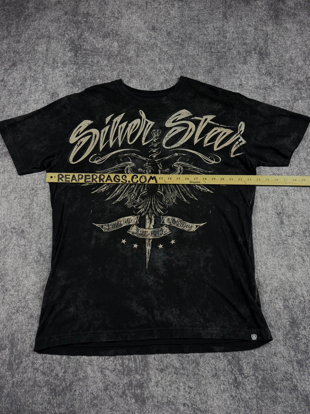 2000s silver star shirt (XL)