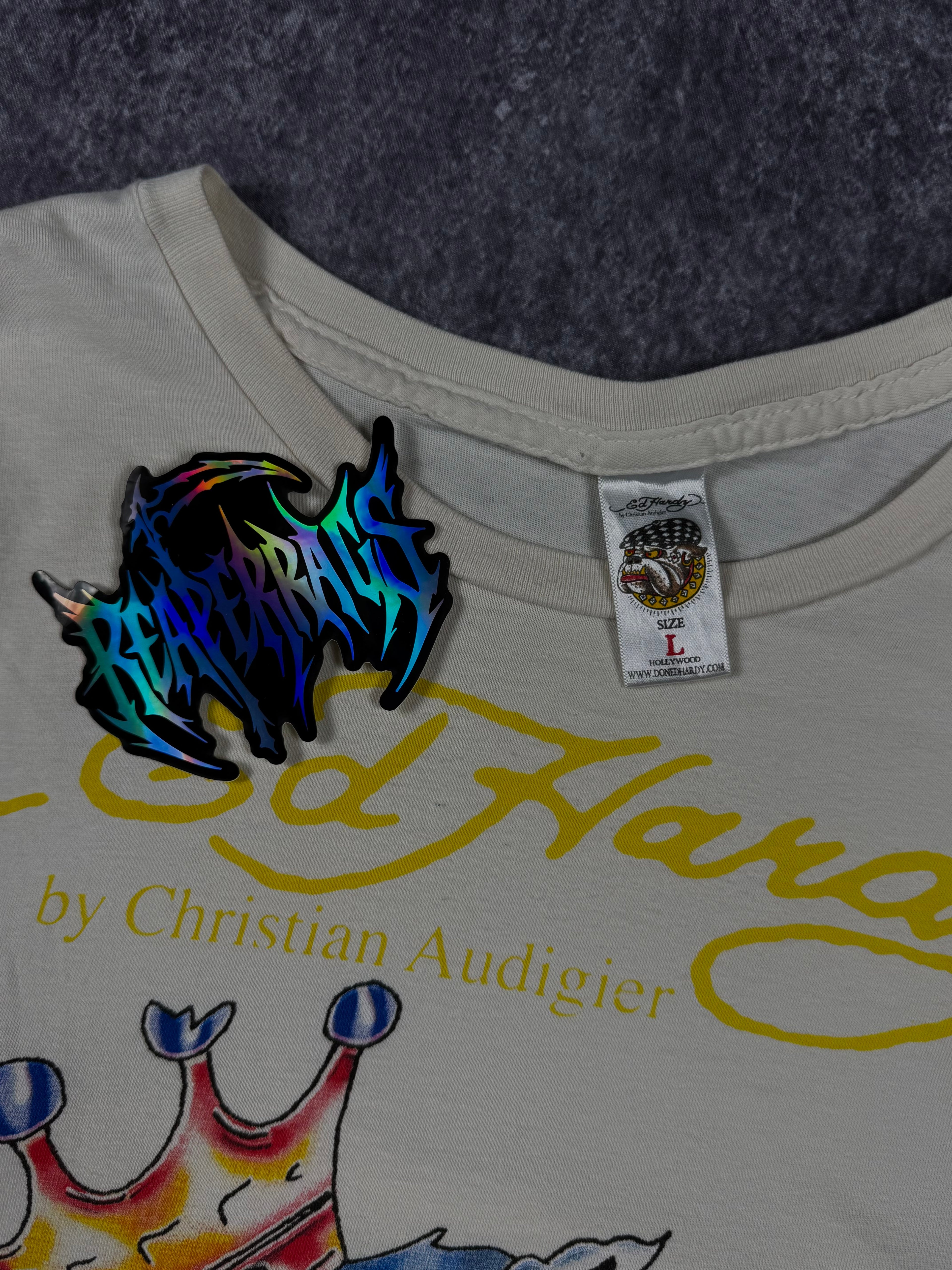 (rare) 2000s ed hardy shirt (L)