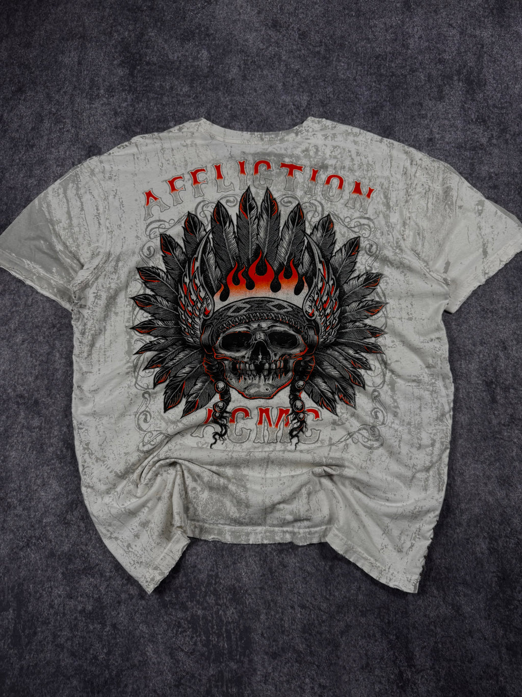 2000s affliction shirt (XXL)