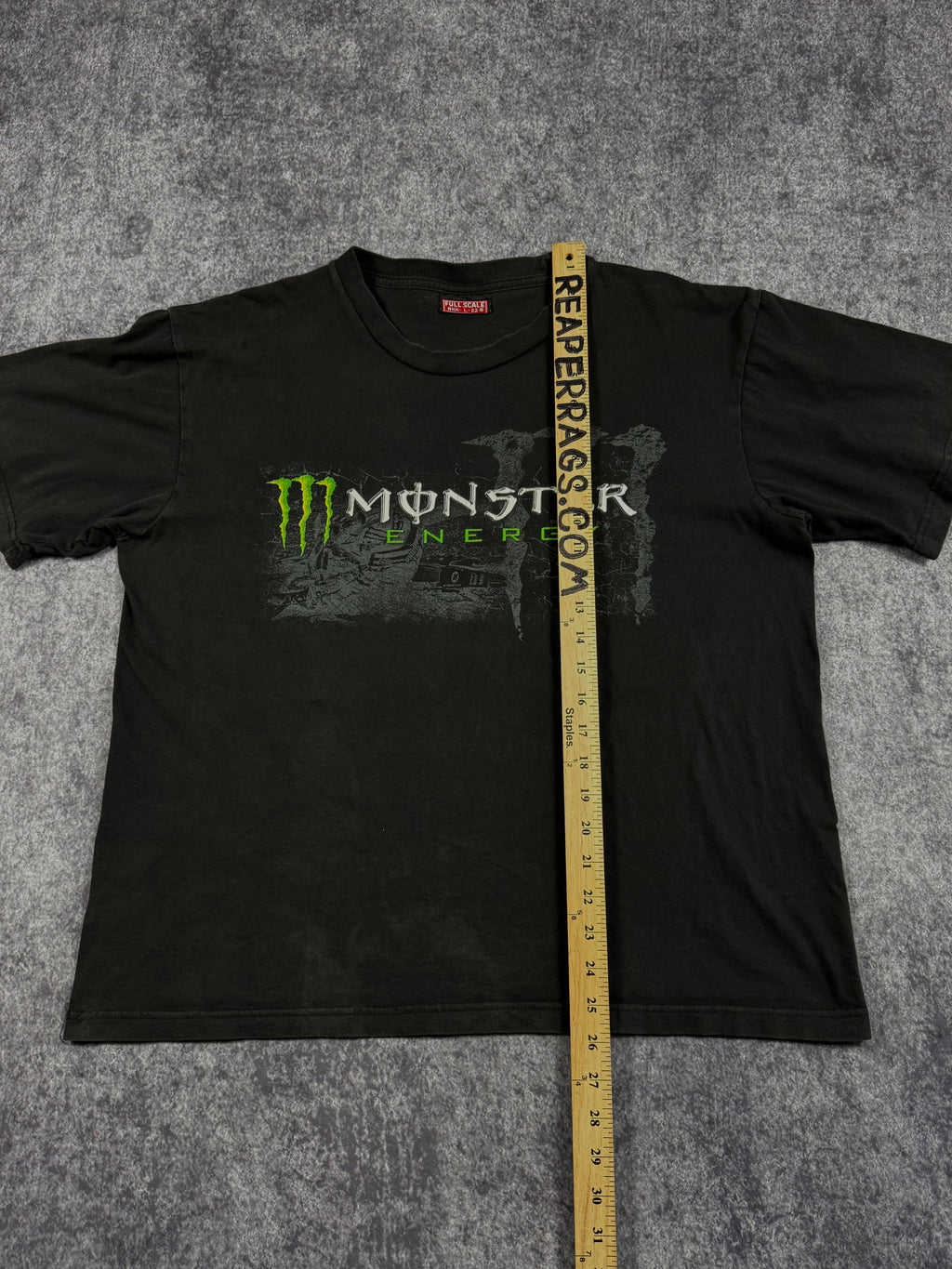 (rare) 2000s monster energy shirt (L)